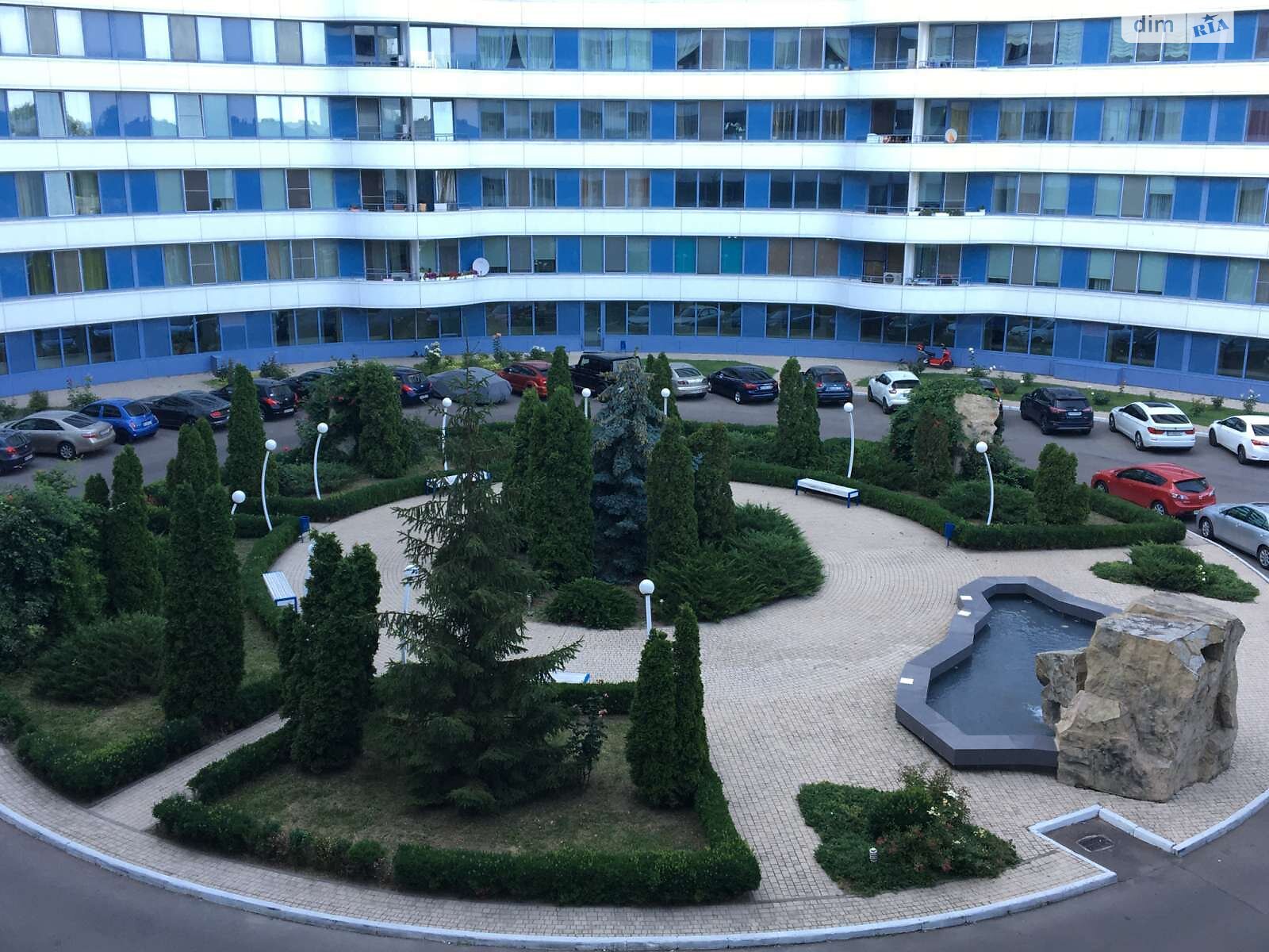 двокімнатна квартира з меблями в Одесі, на вул. Літературна 1А в довготривалу оренду помісячно фото 1 двокімнатна квартира з меблями в Одесі, на вул. Літературна 1А в довготривалу оренду помісячно фото 1