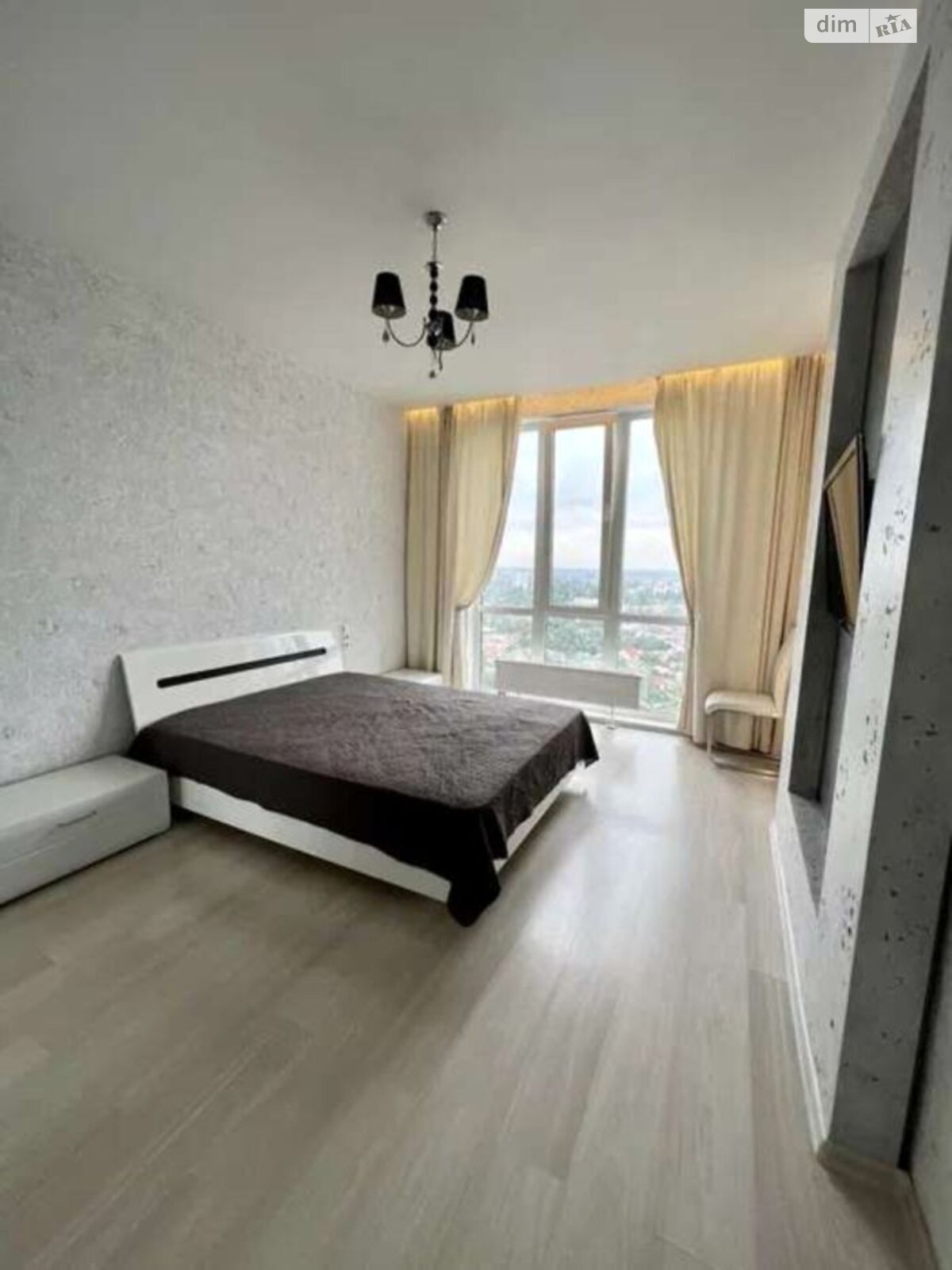 однокомнатная квартира в Одессе, на ул. Люстдорфская дорога в аренду на долгий срок помесячно фото 1 однокомнатная квартира в Одессе, на ул. Люстдорфская дорога в аренду на долгий срок помесячно фото 1