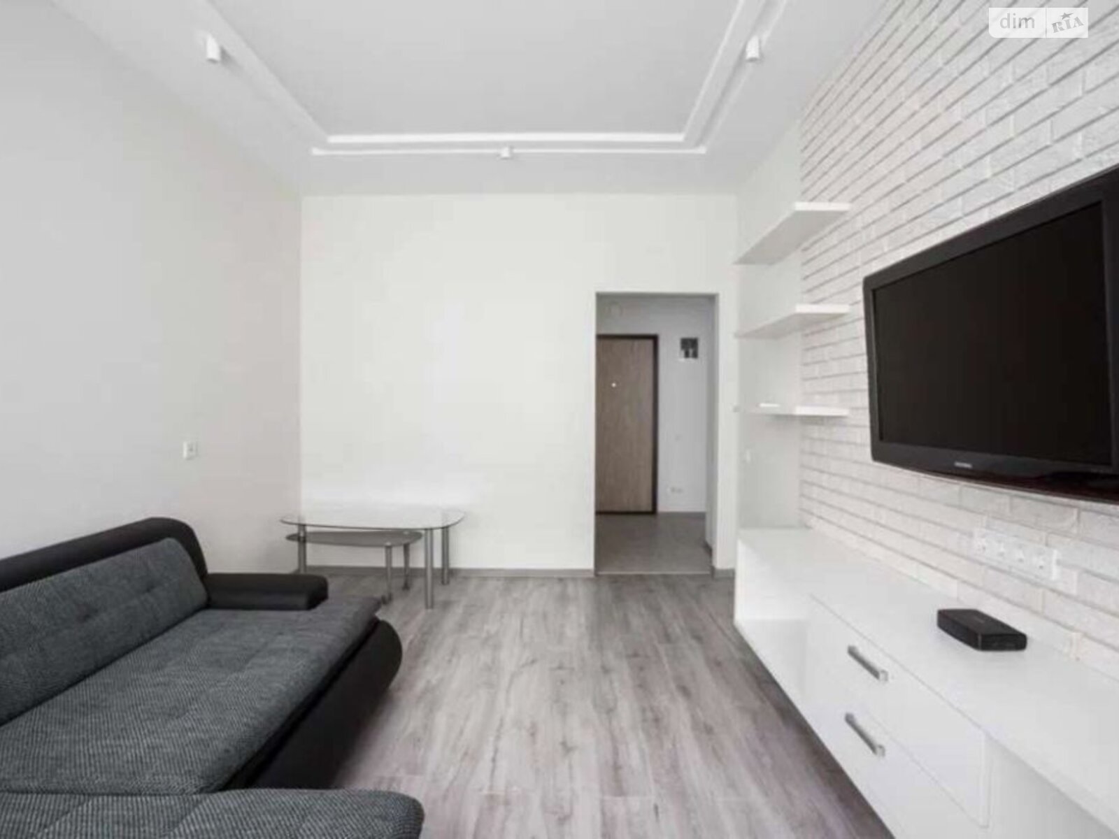 однокомнатная квартира в Одессе, на ул. Люстдорфская дорога 90А в аренду на долгий срок помесячно фото 1 однокомнатная квартира в Одессе, на ул. Люстдорфская дорога 90А в аренду на долгий срок помесячно фото 1