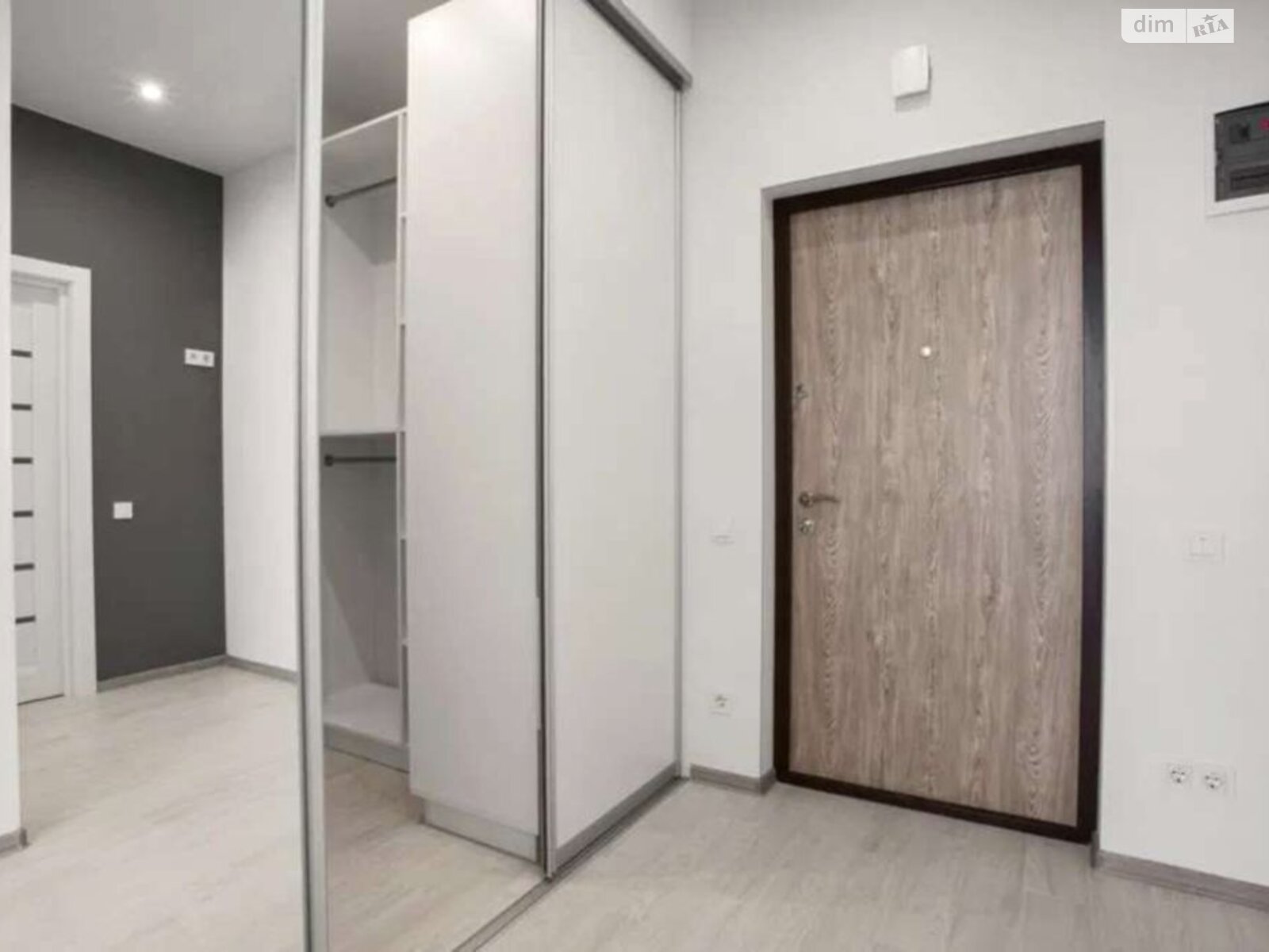 однокомнатная квартира в Одессе, на ул. Люстдорфская дорога 90А в аренду на долгий срок помесячно фото 1 однокомнатная квартира в Одессе, на ул. Люстдорфская дорога 90А в аренду на долгий срок помесячно фото 1