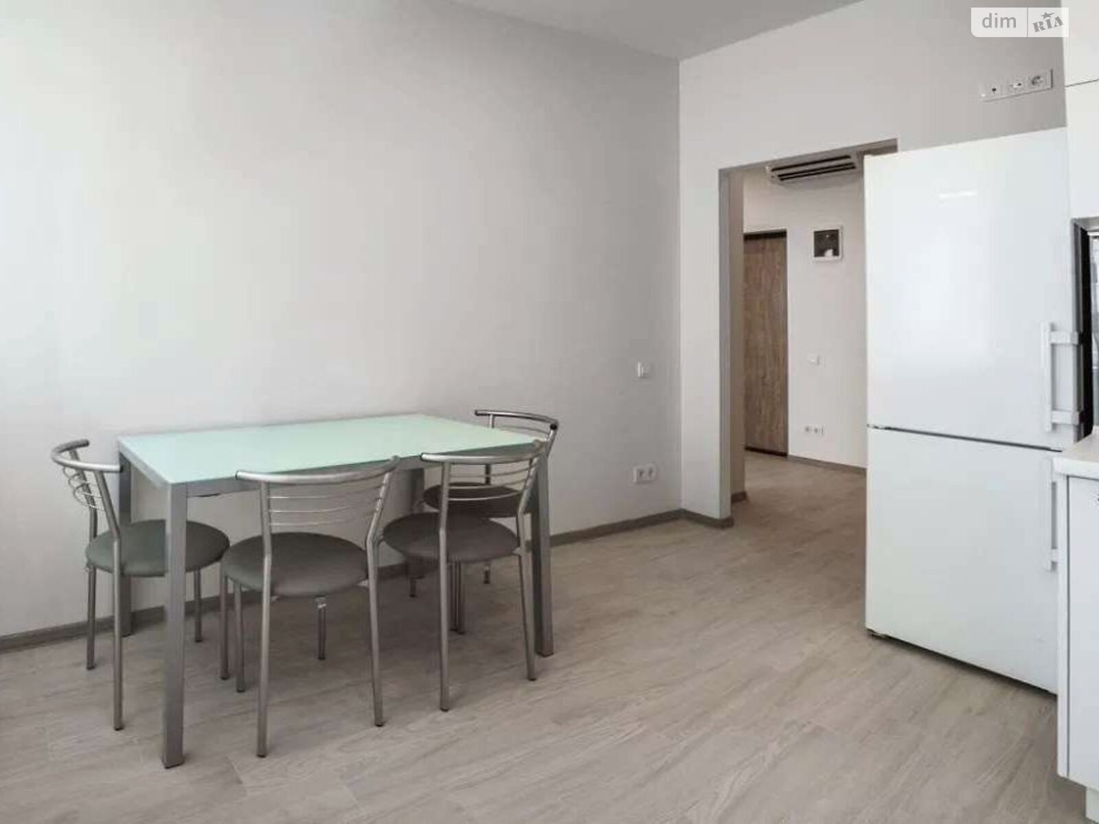 однокомнатная квартира в Одессе, на ул. Люстдорфская дорога 90А в аренду на долгий срок помесячно фото 1 однокомнатная квартира в Одессе, на ул. Люстдорфская дорога 90А в аренду на долгий срок помесячно фото 1