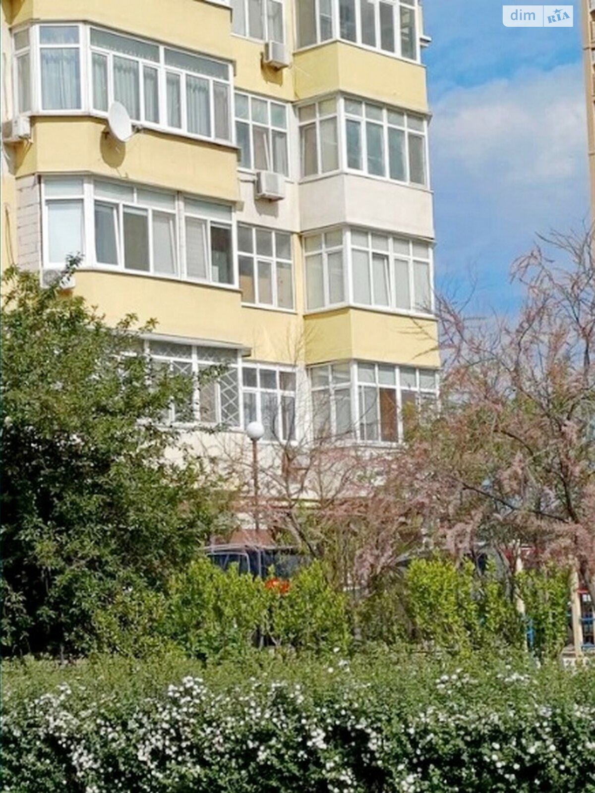 двокімнатна квартира в Одесі, район Малий Фонтан, на вул. Артилерійська в довготривалу оренду помісячно фото 1 двокімнатна квартира в Одесі, район Малий Фонтан, на вул. Артилерійська в довготривалу оренду помісячно фото 1