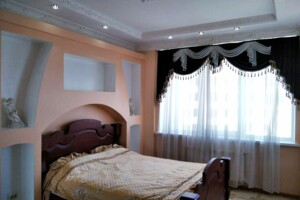 трехкомнатная квартира в Одессе, район Малый Фонтан, на ул. Среднефонтанская 19А в аренду на долгий срок помесячно фото 2