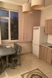 однокімнатна квартира в Одесі, на вул. Марсельська 35А в довготривалу оренду помісячно фото 2