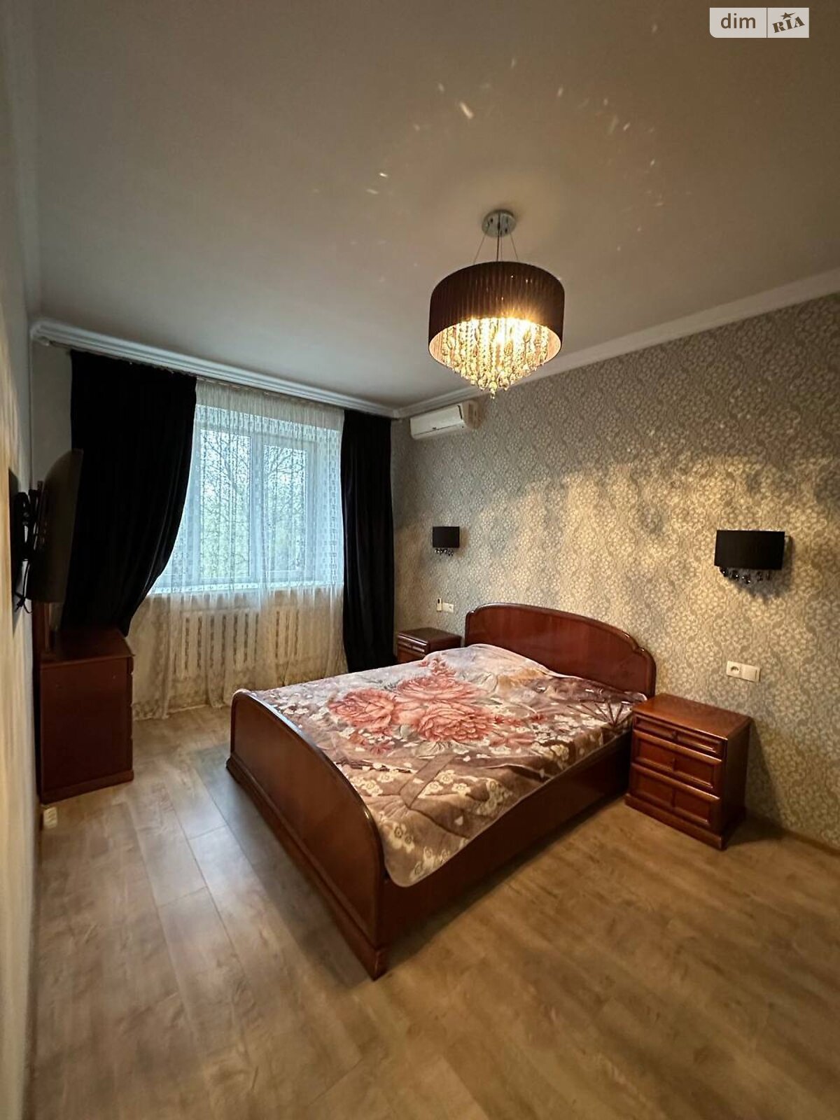 двухкомнатная квартира в Одессе, на ул. Мечникова в аренду на долгий срок помесячно фото 1