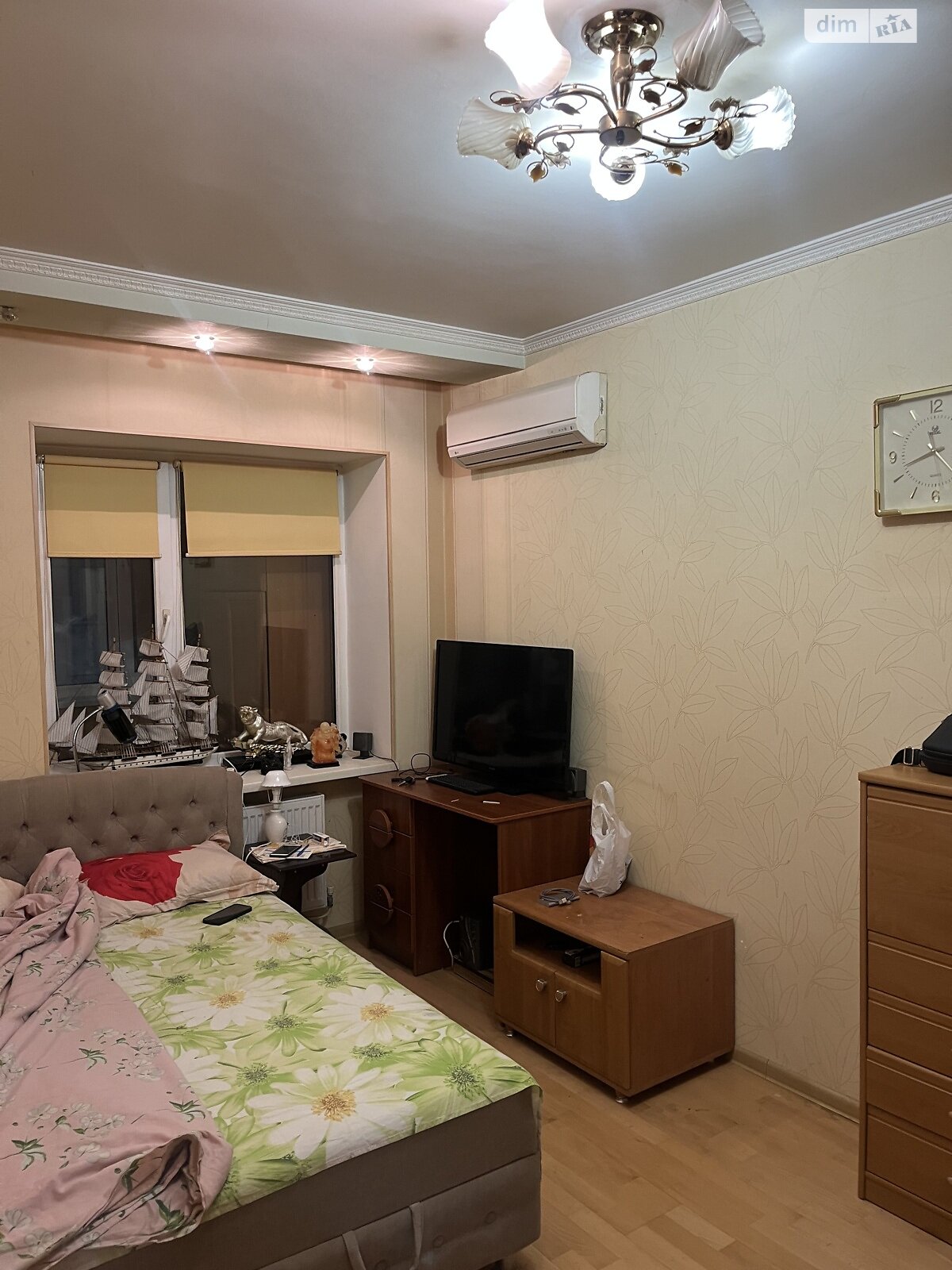 однокомнатная квартира в Одессе, на ул. Михаила Грушевского в аренду на долгий срок помесячно фото 1 однокомнатная квартира в Одессе, на ул. Михаила Грушевского в аренду на долгий срок помесячно фото 1