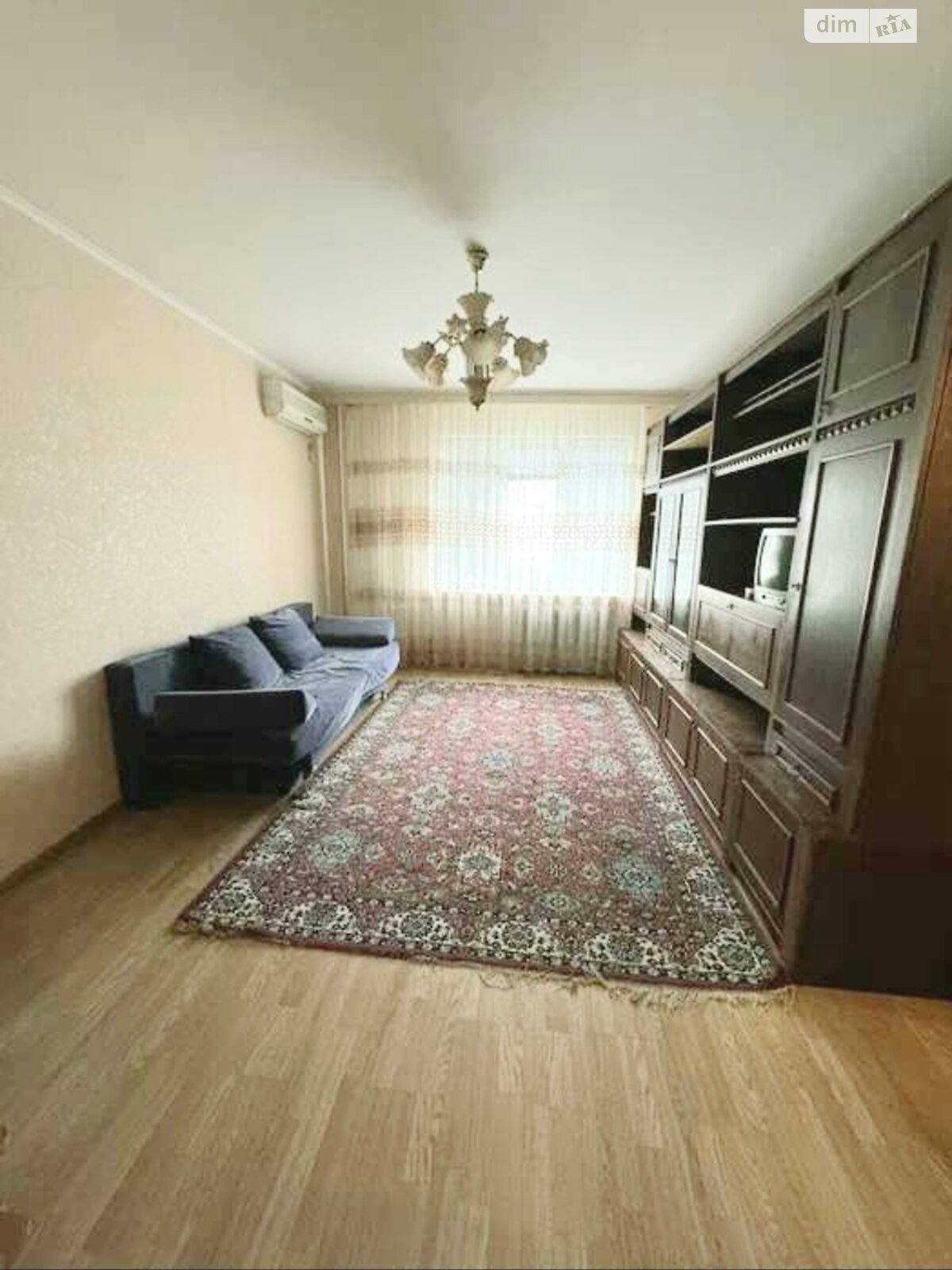 чотирикімнатна квартира в Одесі, район Молдаванка, на вул. Балківська в довготривалу оренду помісячно фото 1 чотирикімнатна квартира в Одесі, район Молдаванка, на вул. Балківська в довготривалу оренду помісячно фото 1