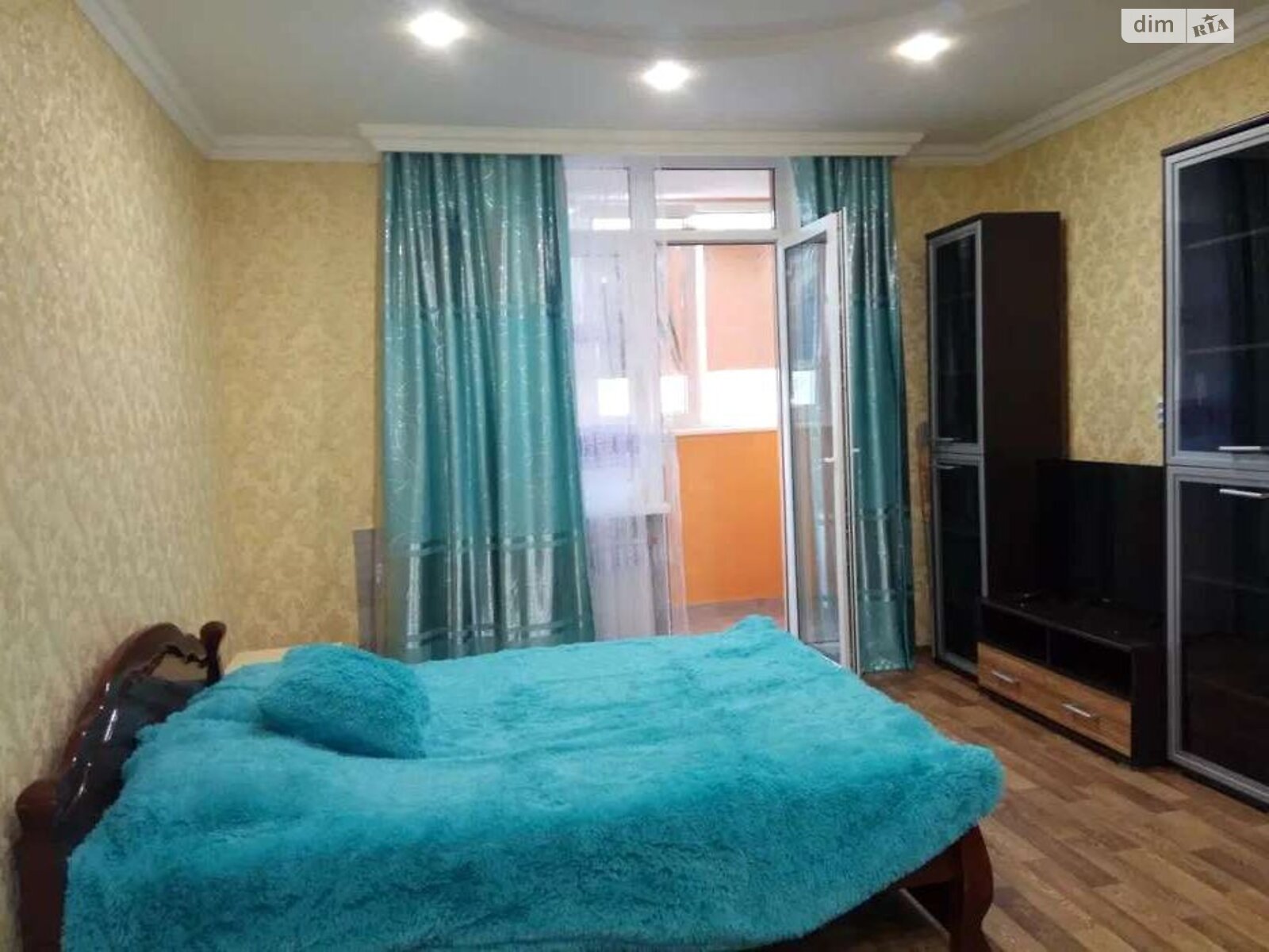 однокомнатная квартира в Одессе, район Молдаванка, на ул. Балковская 137Г в аренду на долгий срок помесячно фото 1 однокомнатная квартира в Одессе, район Молдаванка, на ул. Балковская 137Г в аренду на долгий срок помесячно фото 1