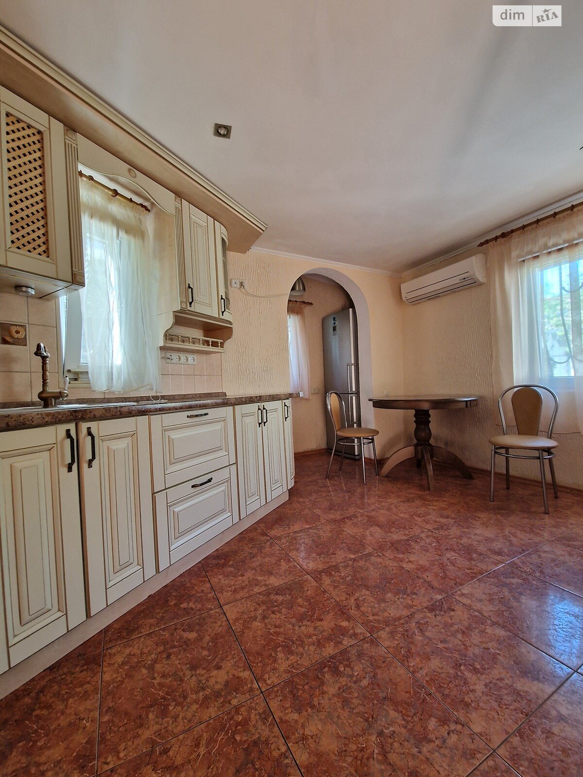 однокімнатна квартира в Одесі, район Молдаванка, на вул. Геннадія Афанасьєва в довготривалу оренду помісячно фото 1 однокімнатна квартира в Одесі, район Молдаванка, на вул. Геннадія Афанасьєва в довготривалу оренду помісячно фото 1