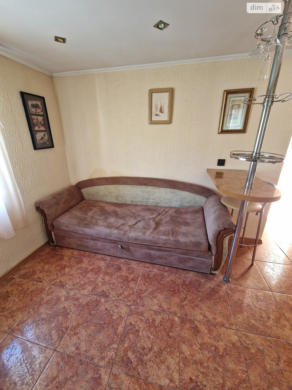 однокімнатна квартира в Одесі, район Молдаванка, на вул. Геннадія Афанасьєва в довготривалу оренду помісячно фото 1 однокімнатна квартира в Одесі, район Молдаванка, на вул. Геннадія Афанасьєва в довготривалу оренду помісячно фото 1