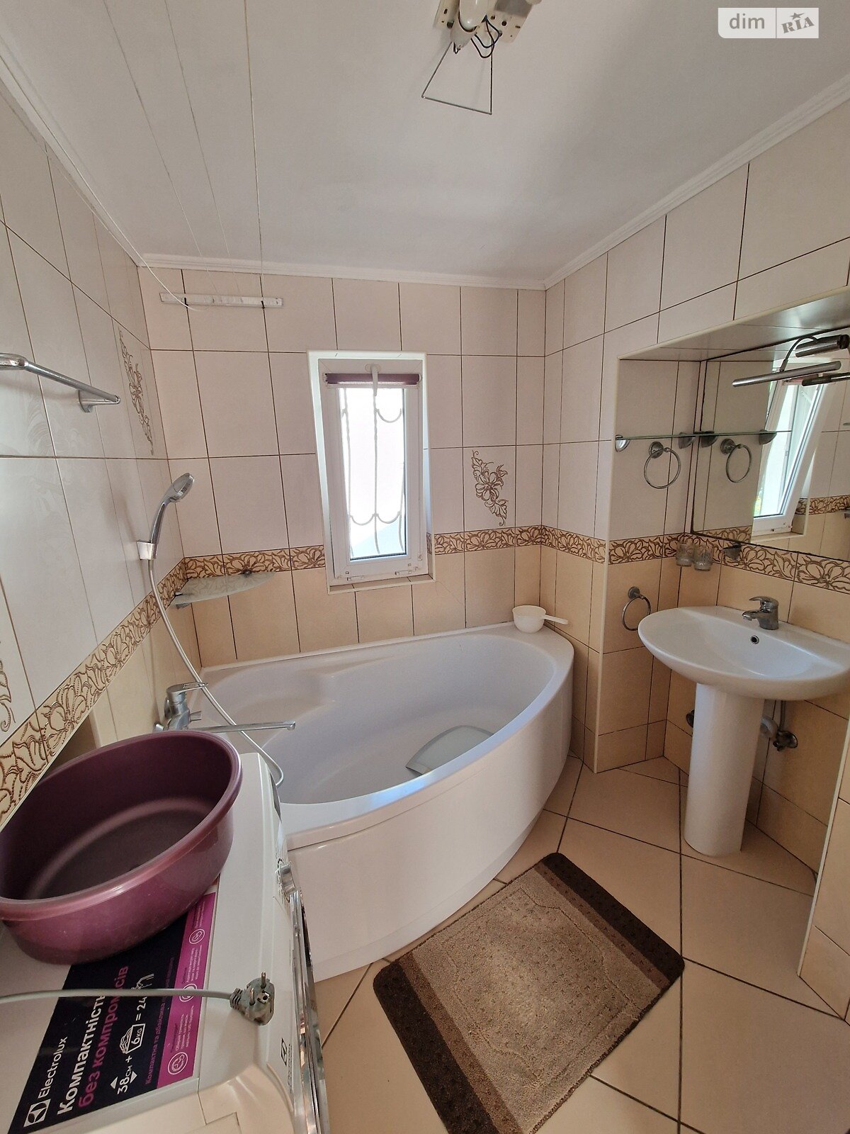 однокімнатна квартира в Одесі, район Молдаванка, на вул. Геннадія Афанасьєва в довготривалу оренду помісячно фото 1 однокімнатна квартира в Одесі, район Молдаванка, на вул. Геннадія Афанасьєва в довготривалу оренду помісячно фото 1