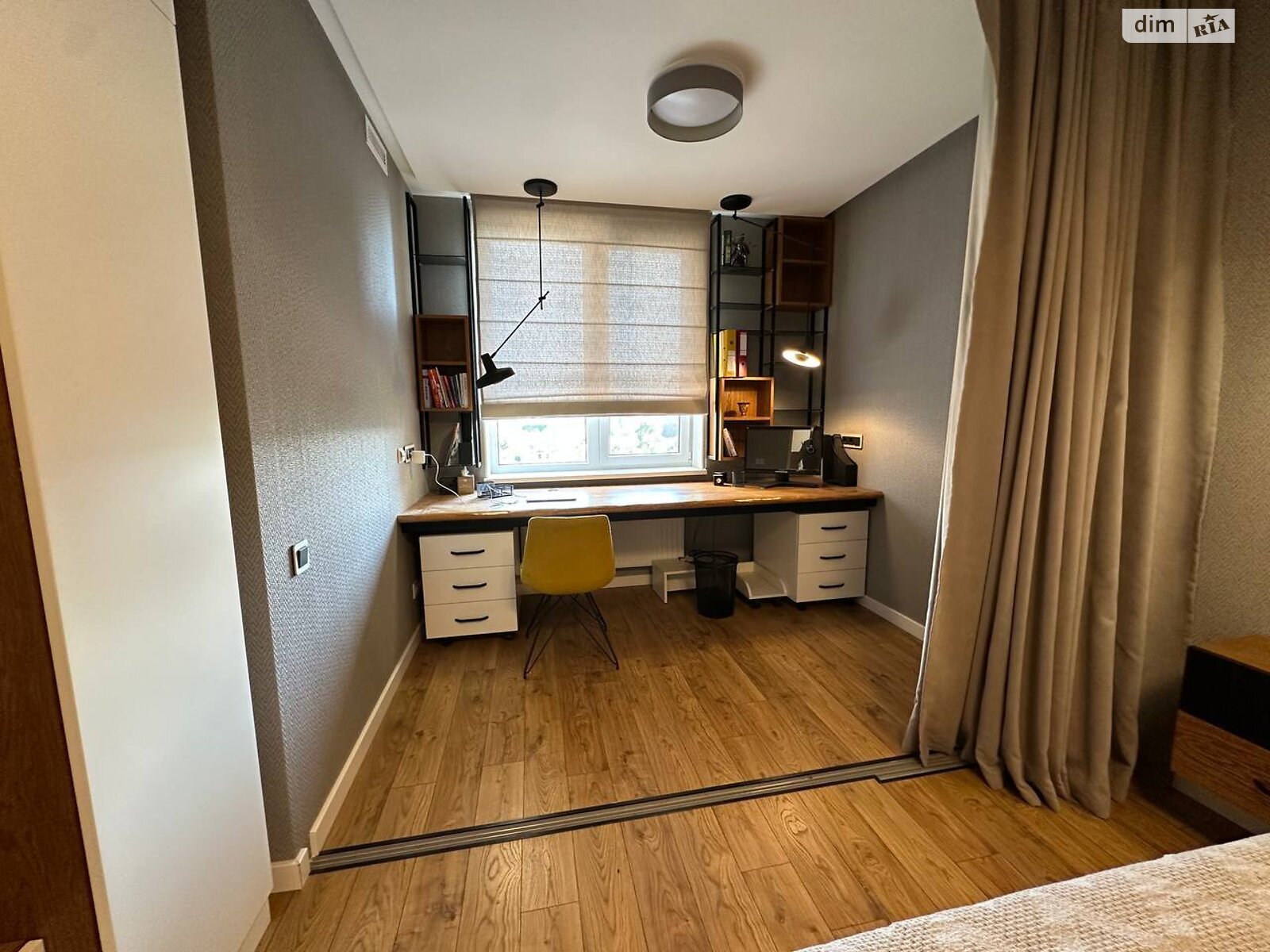 трехкомнатная квартира в Одессе, район Молдаванка, на ул. Михайловская 8 корпус 2 в аренду на долгий срок помесячно фото 1