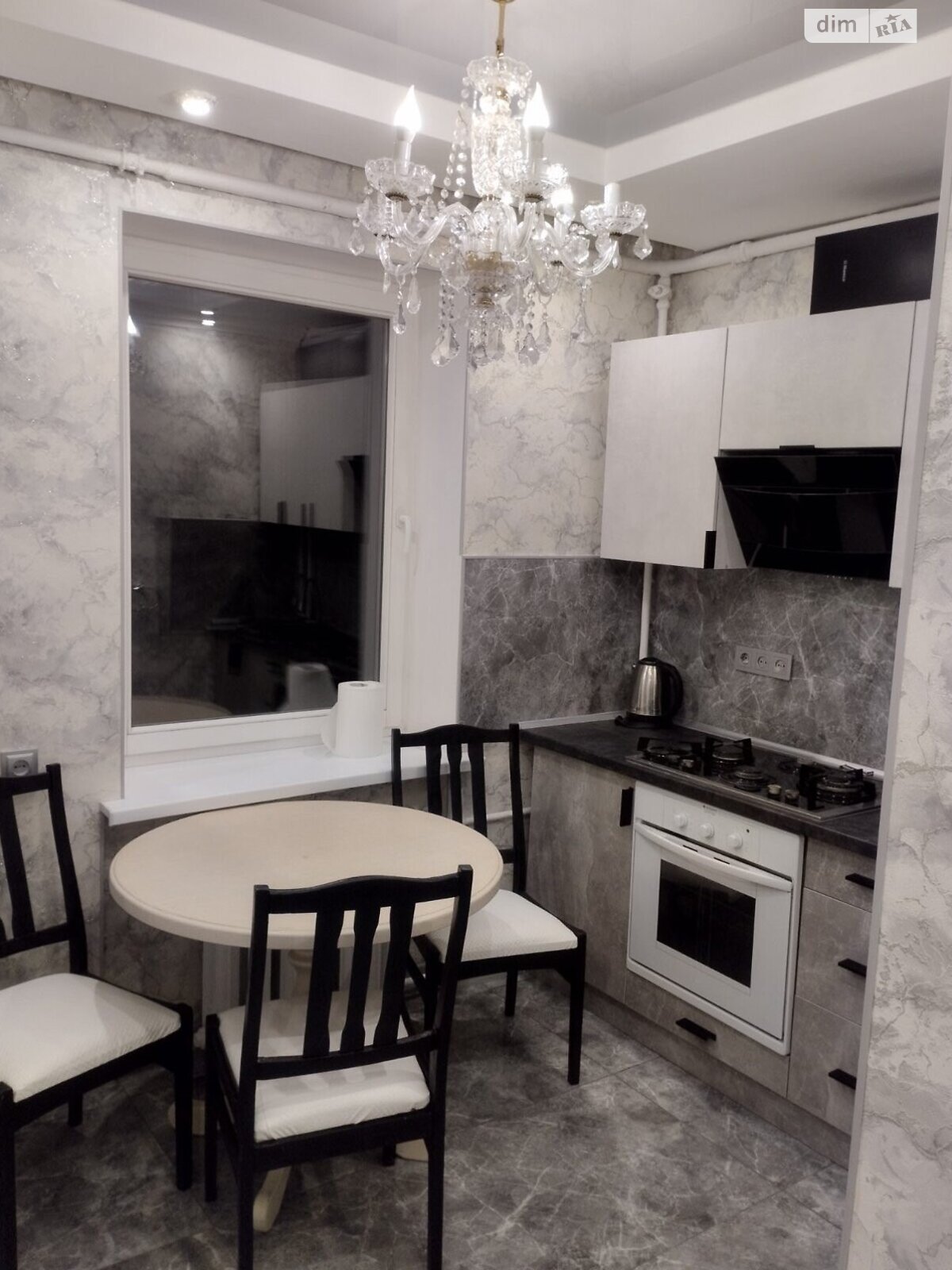 двухкомнатная квартира в Одессе, район Молдаванка, на ул. Запорожская 10 в аренду на долгий срок помесячно фото 1