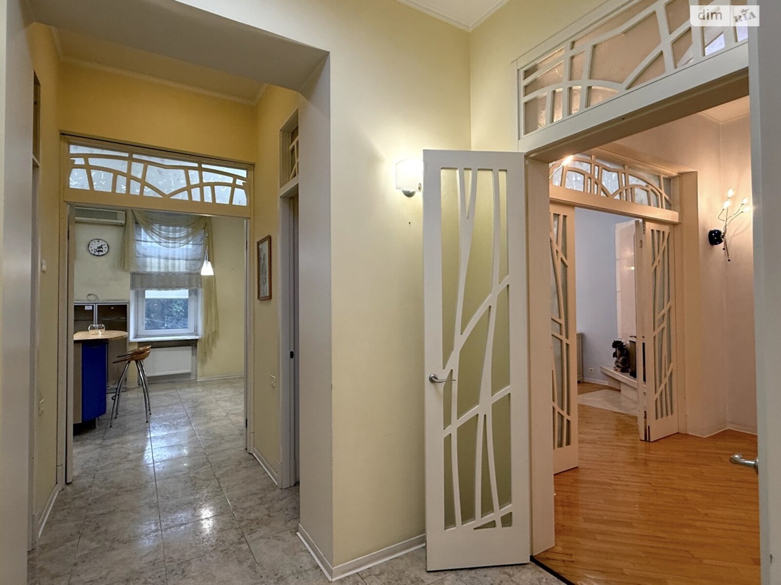 трехкомнатная квартира в Одессе, район Отрада, на бул. Французский 11А в аренду на долгий срок помесячно фото 1