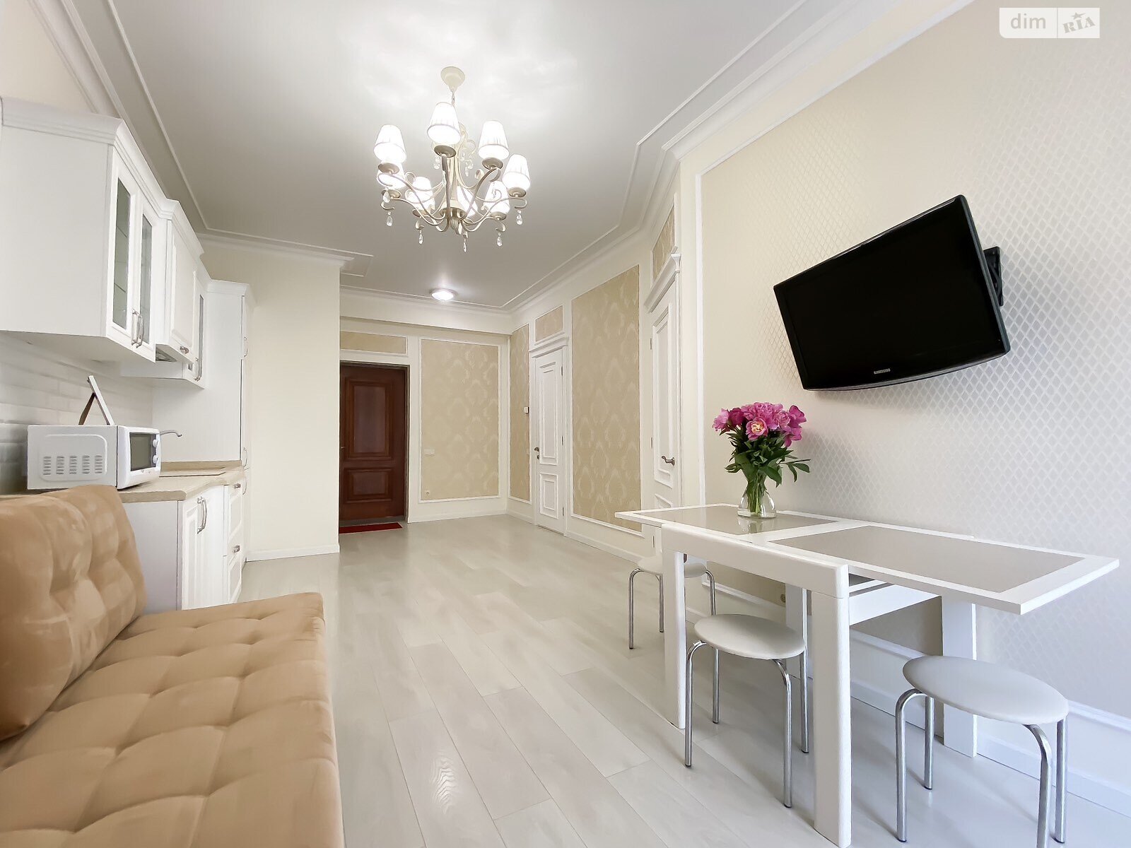 двокімнатна квартира в Одесі, район Отрада, на бул. Французький 13А в довготривалу оренду помісячно фото 1