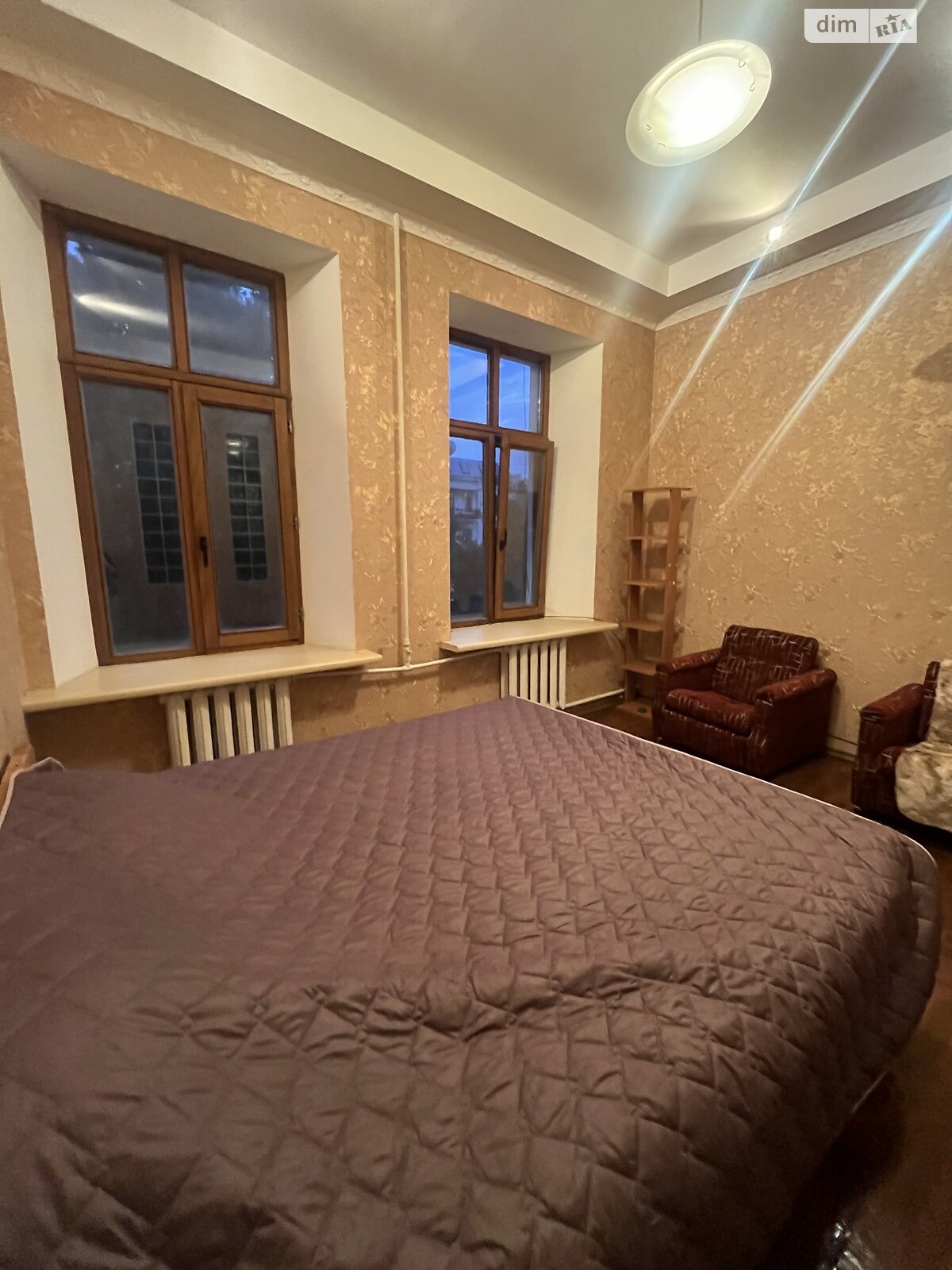 чотирикімнатна квартира в Одесі, на вул. Відрадна 8 в довготривалу оренду помісячно фото 1