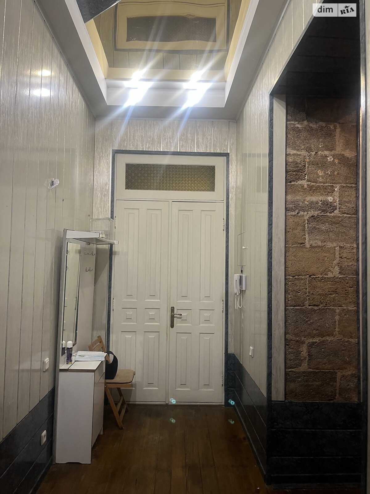 чотирикімнатна квартира в Одесі, на вул. Відрадна 8 в довготривалу оренду помісячно фото 1