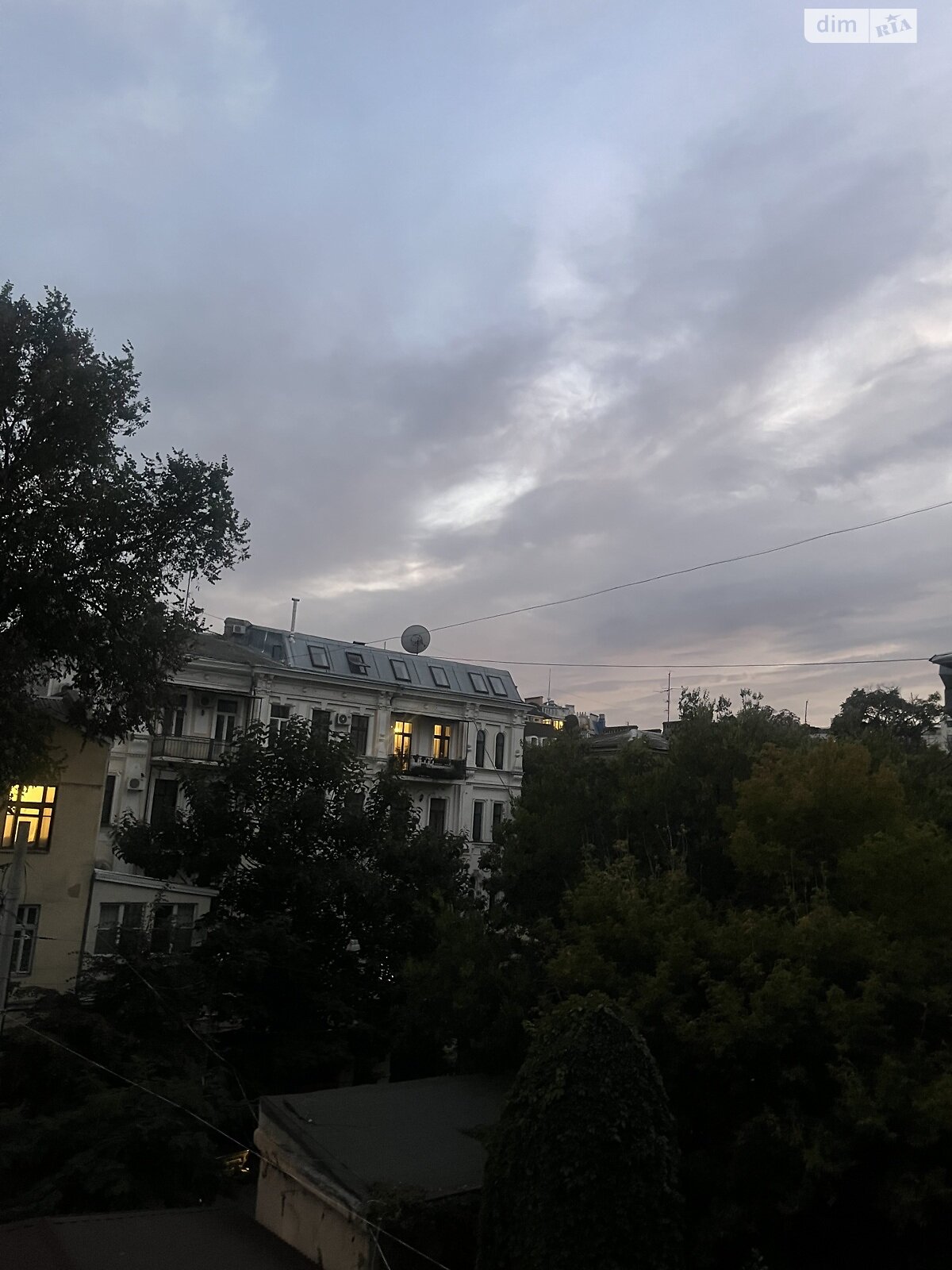 чотирикімнатна квартира в Одесі, на вул. Відрадна 8 в довготривалу оренду помісячно фото 1