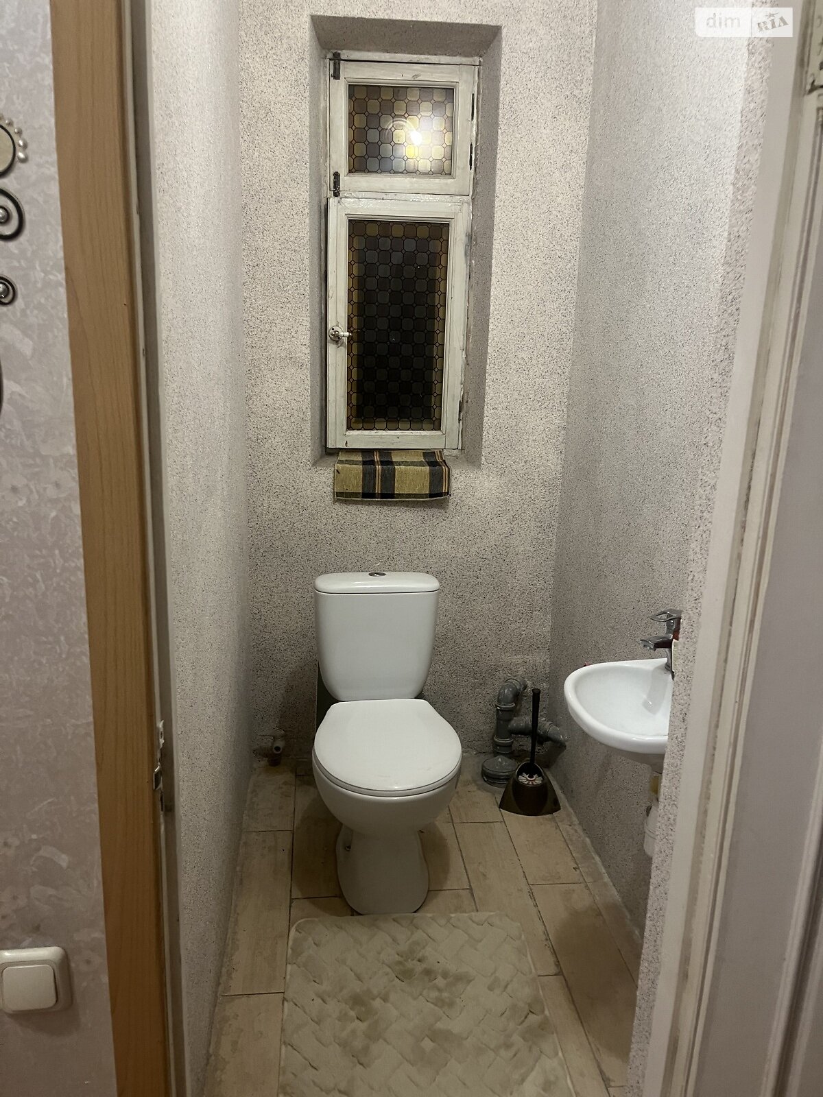 чотирикімнатна квартира в Одесі, на вул. Відрадна 8 в довготривалу оренду помісячно фото 1