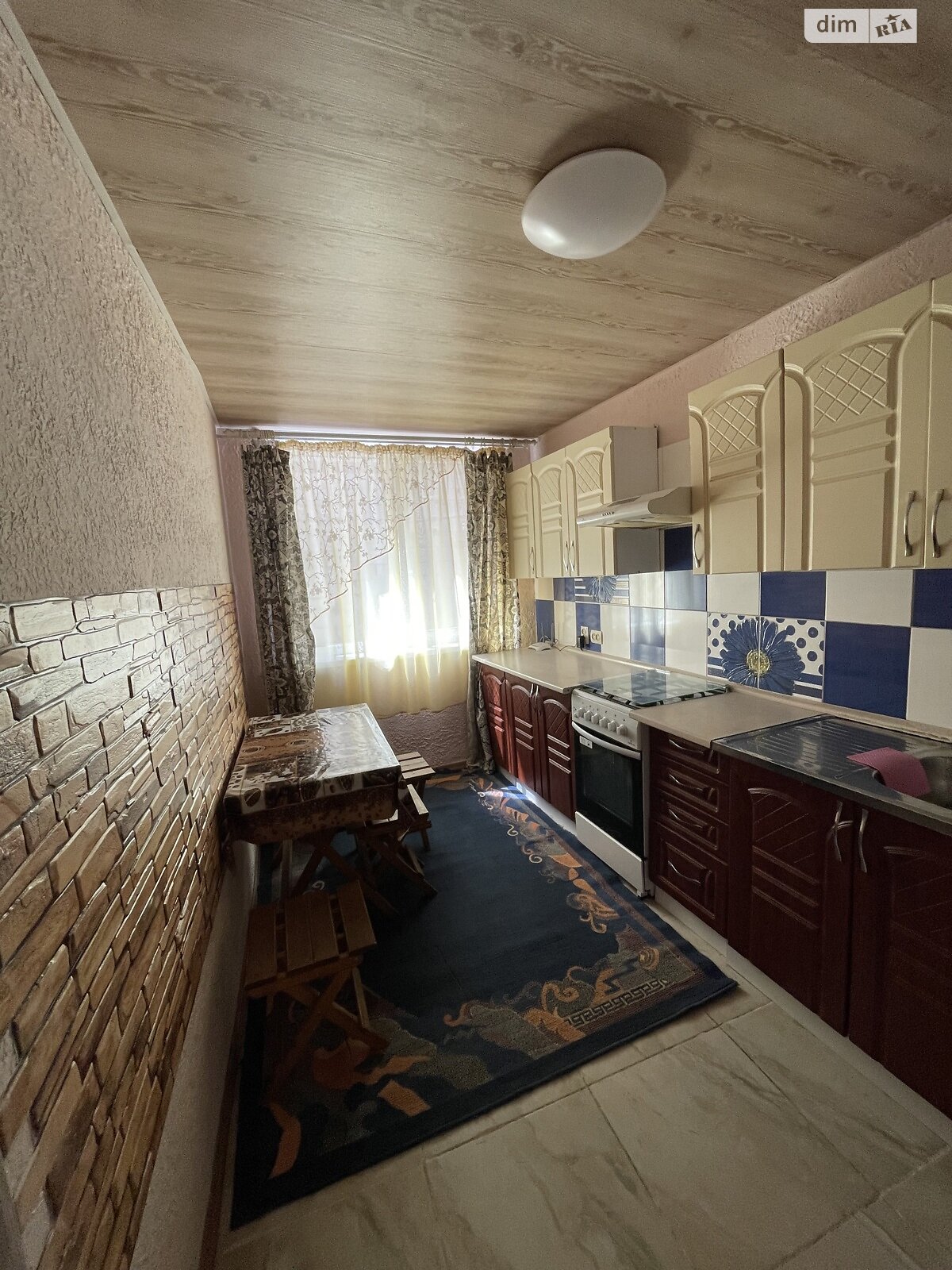 двухкомнатная квартира с ремонтом в Одессе, район Пересыпский, на дор. Николаевская 132 в аренду на долгий срок помесячно фото 1