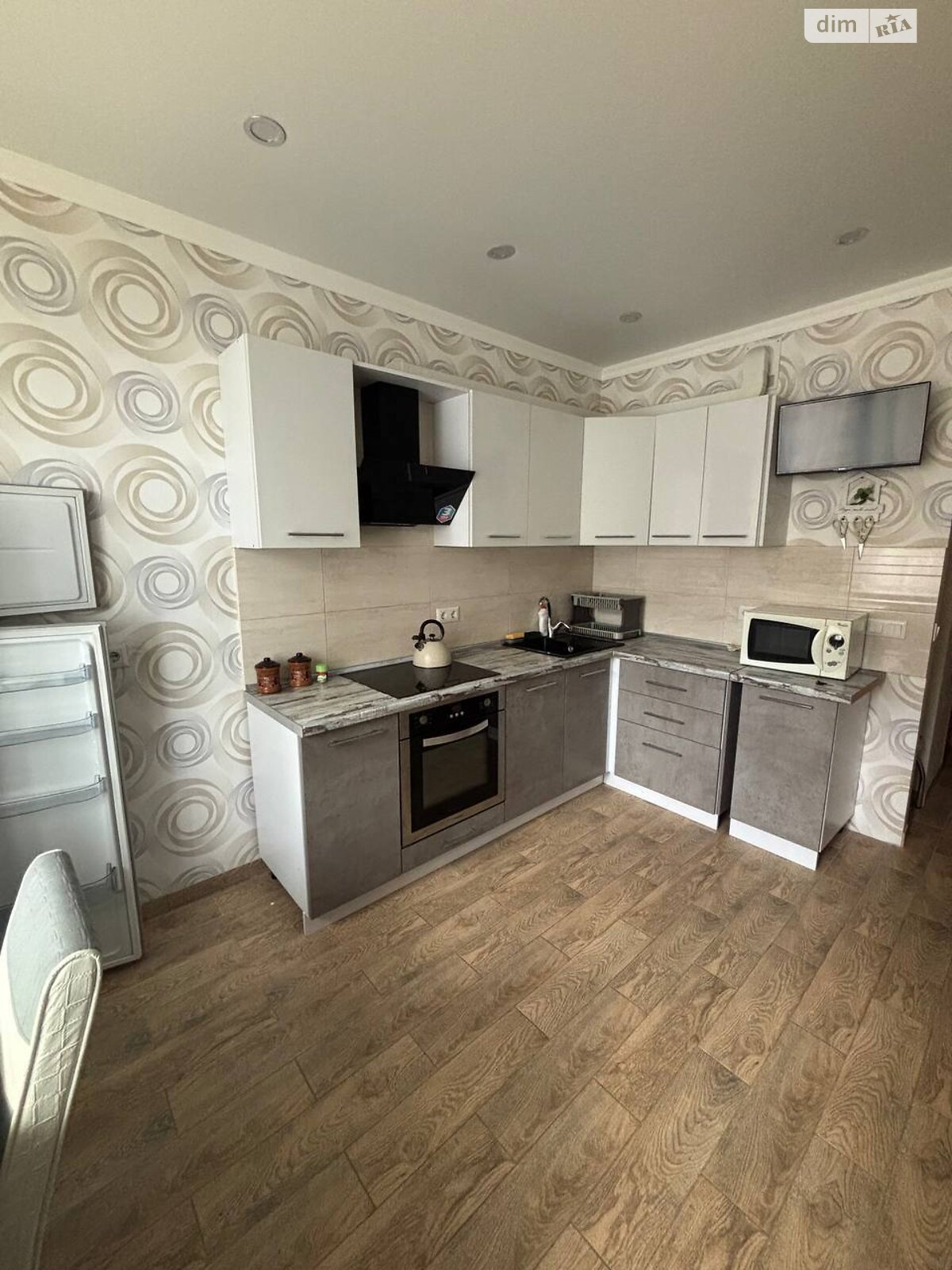 однокімнатна квартира в Одесі, район Пересипський, на вул. Академіка Сахарова 3В в довготривалу оренду помісячно фото 1 однокімнатна квартира в Одесі, район Пересипський, на вул. Академіка Сахарова 3В в довготривалу оренду помісячно фото 1