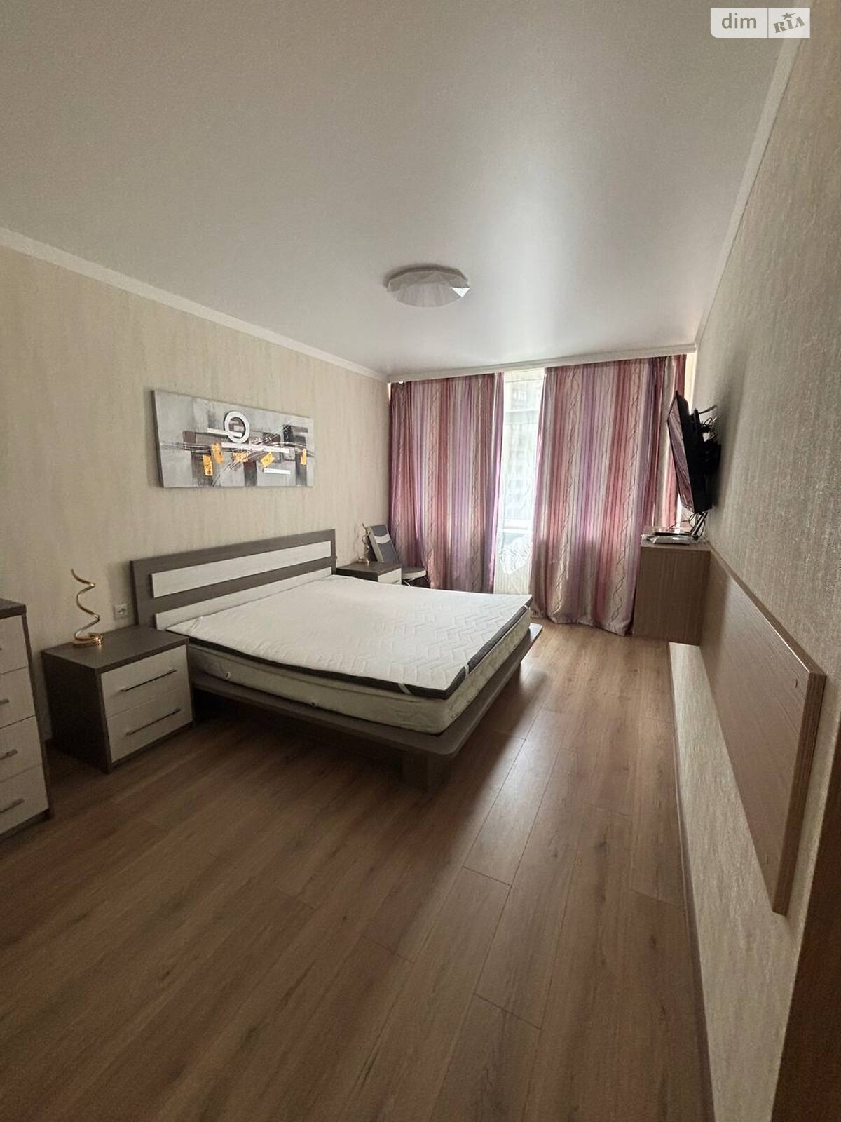 однокімнатна квартира в Одесі, район Пересипський, на вул. Академіка Сахарова 3В в довготривалу оренду помісячно фото 1 однокімнатна квартира в Одесі, район Пересипський, на вул. Академіка Сахарова 3В в довготривалу оренду помісячно фото 1