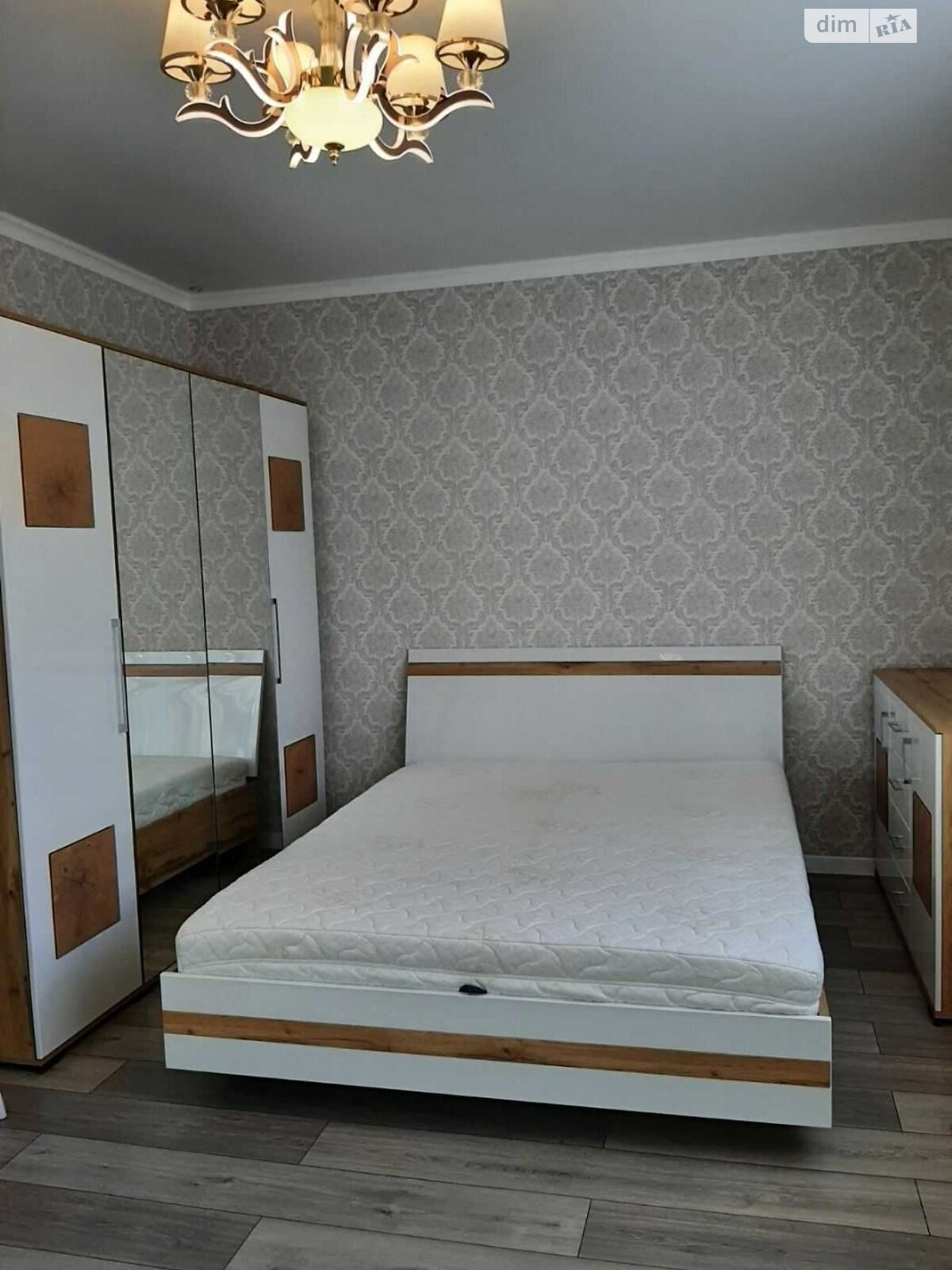 двухкомнатная квартира в Одессе, район Пересыпский, на ул. Академика Сахарова 3 в аренду на долгий срок помесячно фото 1