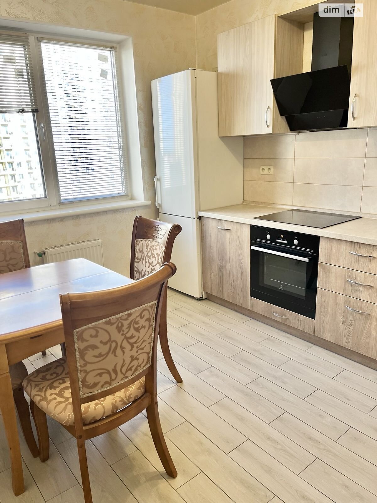 однокомнатная квартира в Одессе, район Пересыпский, на ул. Академика Сахарова в аренду на долгий срок помесячно фото 1