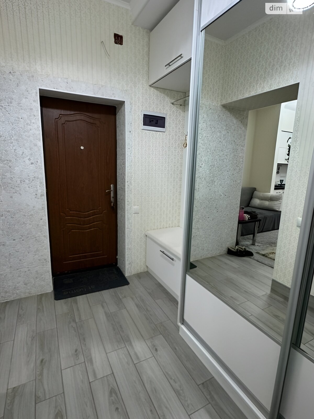 однокімнатна квартира з ремонтом в Одесі, район Пересипський, на вул. Академіка Заболотного 63 в довготривалу оренду помісячно фото 1 однокімнатна квартира з ремонтом в Одесі, район Пересипський, на вул. Академіка Заболотного 63 в довготривалу оренду помісячно фото 1