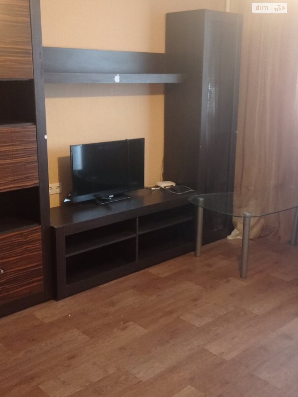 однокімнатна квартира в Одесі, район Пересипський, на вул. Кримська 62 в довготривалу оренду помісячно фото 1