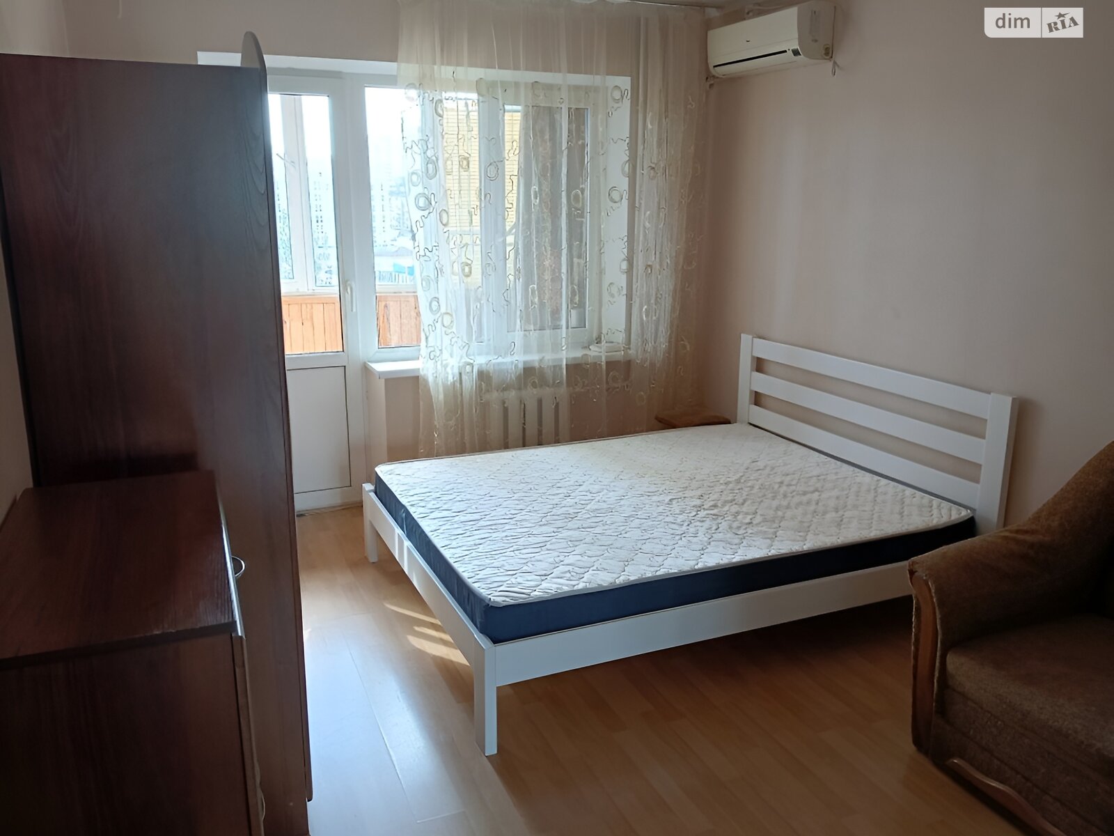 однокімнатна квартира в Одесі, район Пересипський, на вул. Махачкалинська 1 в довготривалу оренду помісячно фото 1 однокімнатна квартира в Одесі, район Пересипський, на вул. Махачкалинська 1 в довготривалу оренду помісячно фото 1
