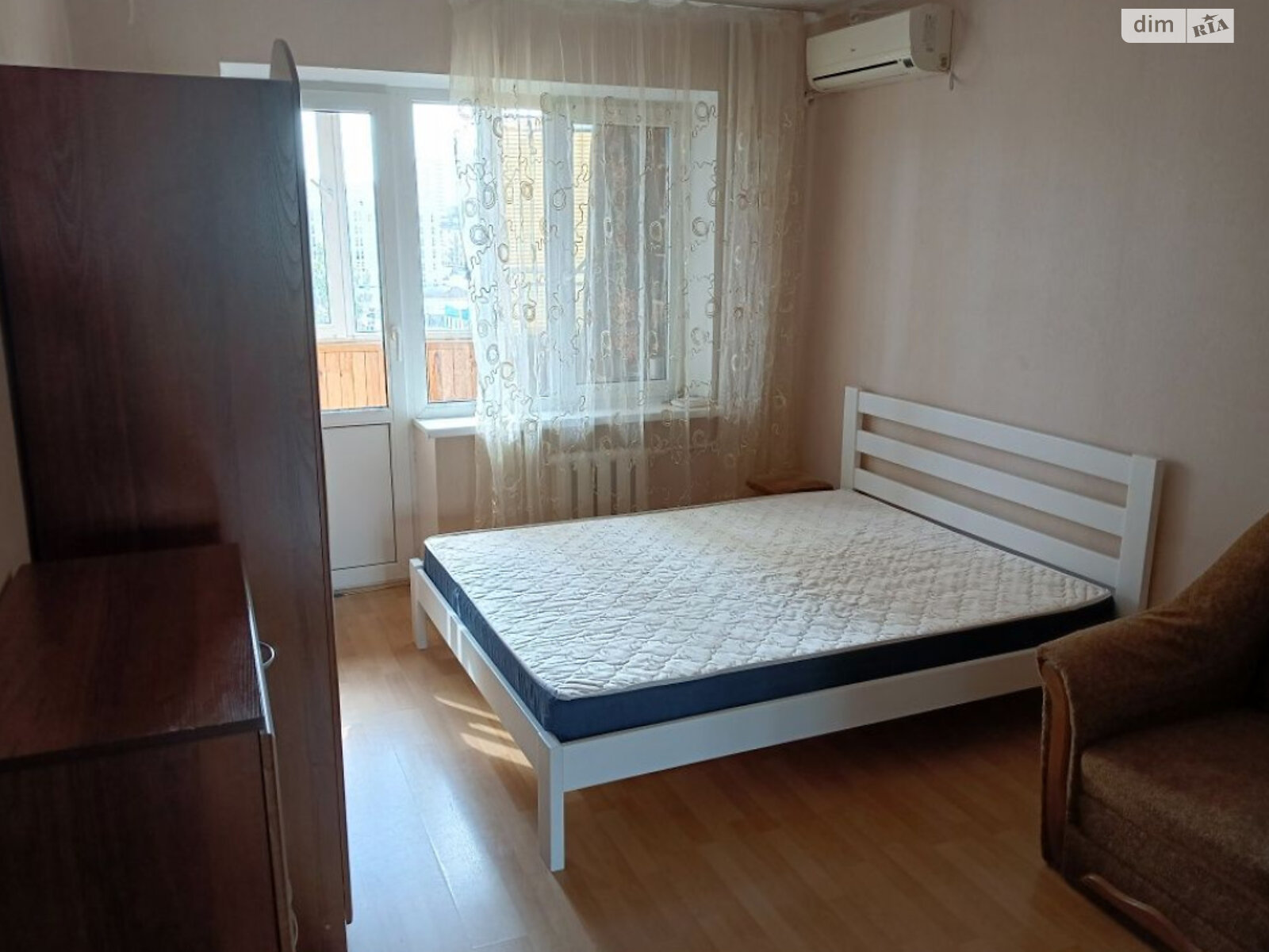 однокімнатна квартира в Одесі, район Пересипський, на вул. Махачкалинська 1 в довготривалу оренду помісячно фото 1 однокімнатна квартира в Одесі, район Пересипський, на вул. Махачкалинська 1 в довготривалу оренду помісячно фото 1