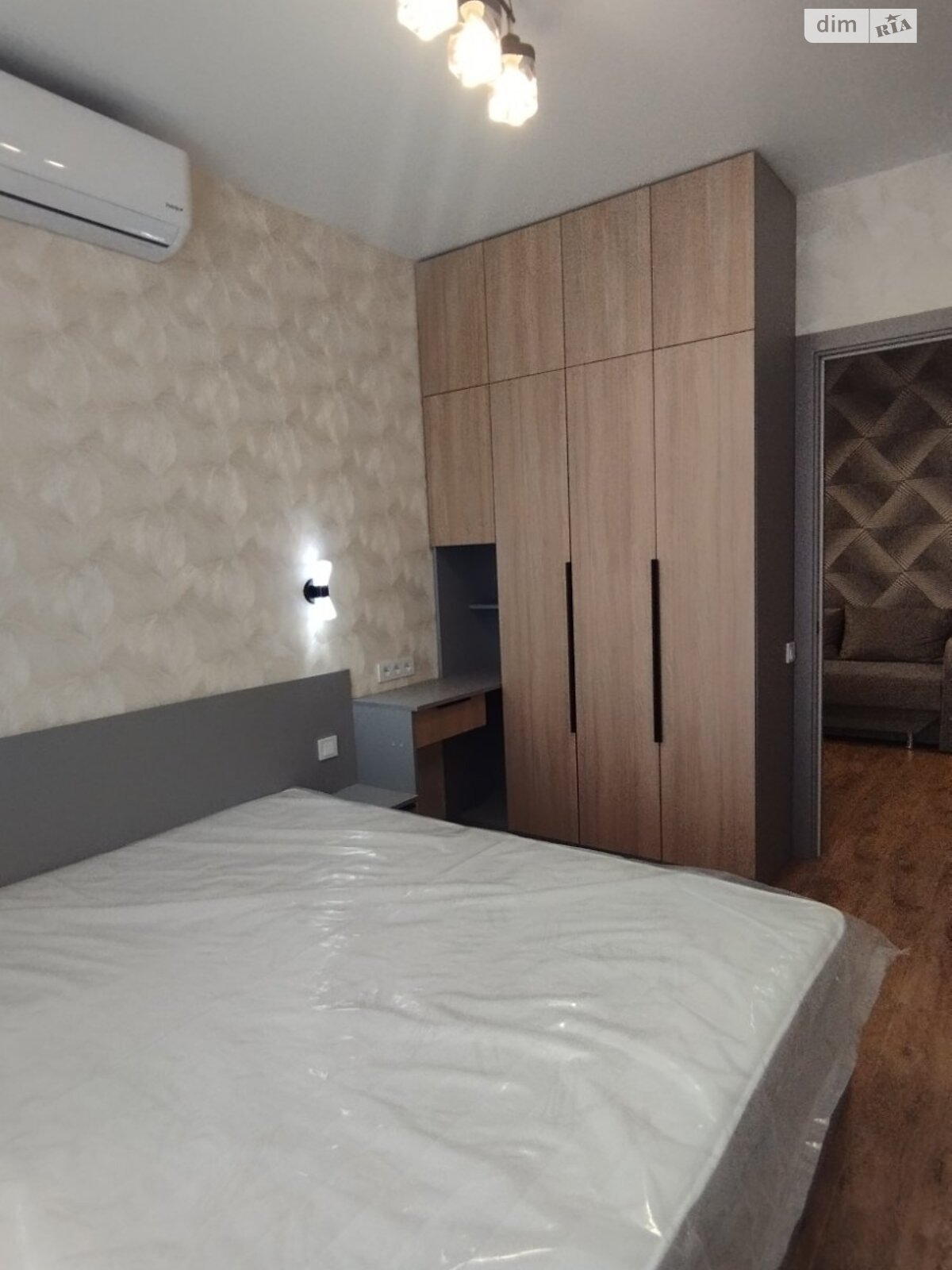 двокімнатна квартира в Одесі, район Пересипський, на вул. Марсельська 62 корпус 1 в довготривалу оренду помісячно фото 1 двокімнатна квартира в Одесі, район Пересипський, на вул. Марсельська 62 корпус 1 в довготривалу оренду помісячно фото 1