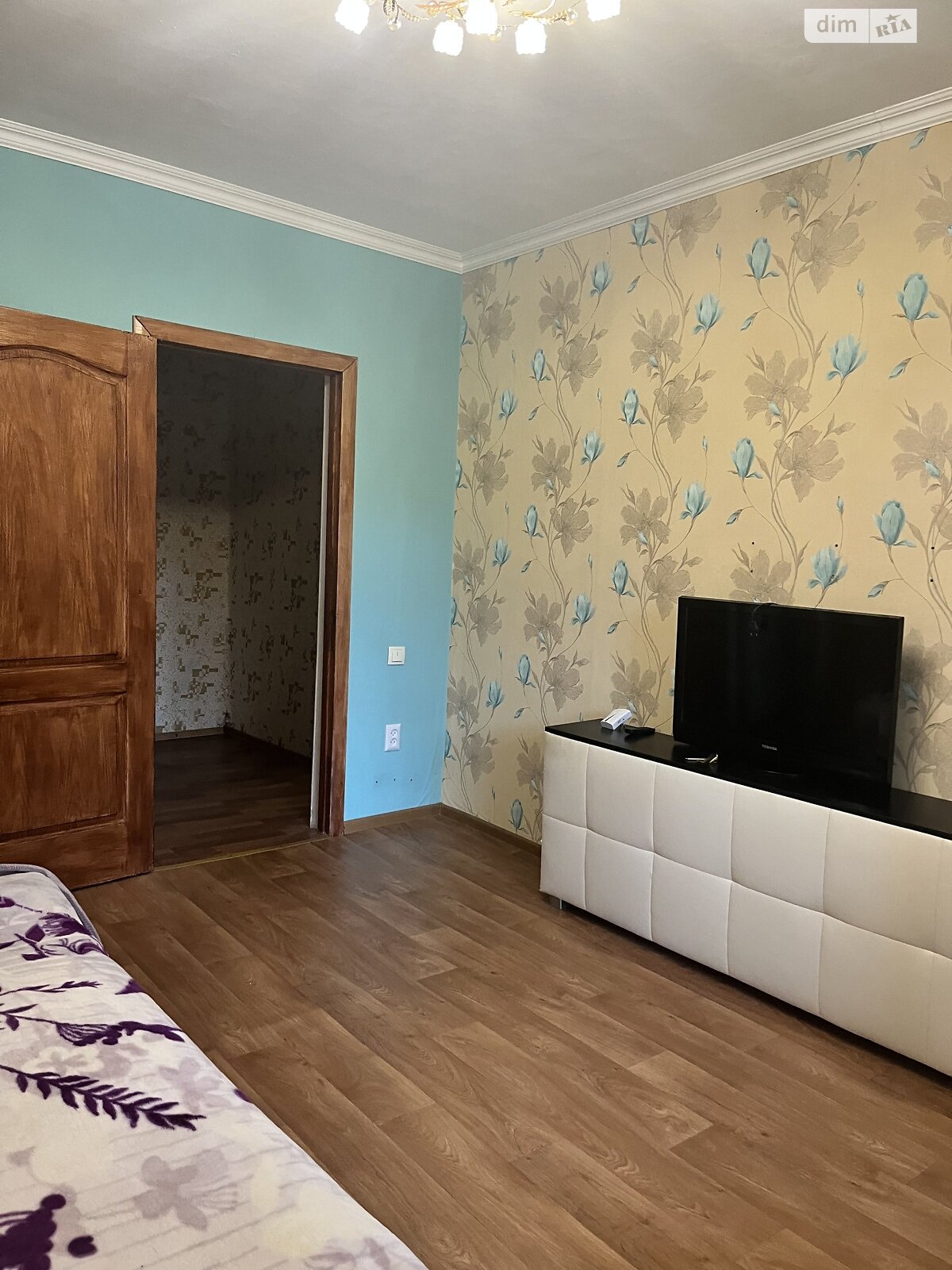 трехкомнатная квартира в Одессе, район Пересыпский, на ул. Владислава Бувалкина 52 в аренду на долгий срок помесячно фото 1 трехкомнатная квартира в Одессе, район Пересыпский, на ул. Владислава Бувалкина 52 в аренду на долгий срок помесячно фото 1