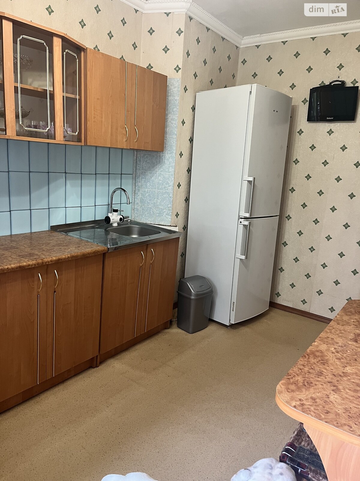 трехкомнатная квартира в Одессе, район Пересыпский, на ул. Владислава Бувалкина 52 в аренду на долгий срок помесячно фото 1 трехкомнатная квартира в Одессе, район Пересыпский, на ул. Владислава Бувалкина 52 в аренду на долгий срок помесячно фото 1