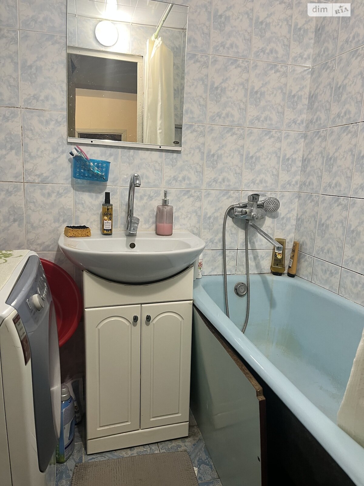 двухкомнатная квартира в Одессе, район Пересыпский, на ул. Владислава Бувалкина 71/1 в аренду на долгий срок помесячно фото 1