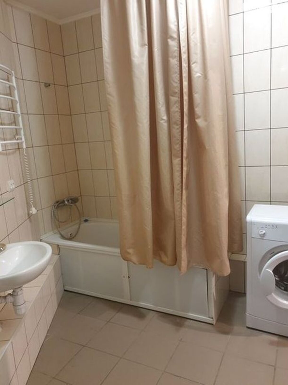 однокімнатна квартира в Одесі, район Містечко Котовського, на вул. Академіка Заболотного 13А в довготривалу оренду помісячно фото 1 однокімнатна квартира в Одесі, район Містечко Котовського, на вул. Академіка Заболотного 13А в довготривалу оренду помісячно фото 1
