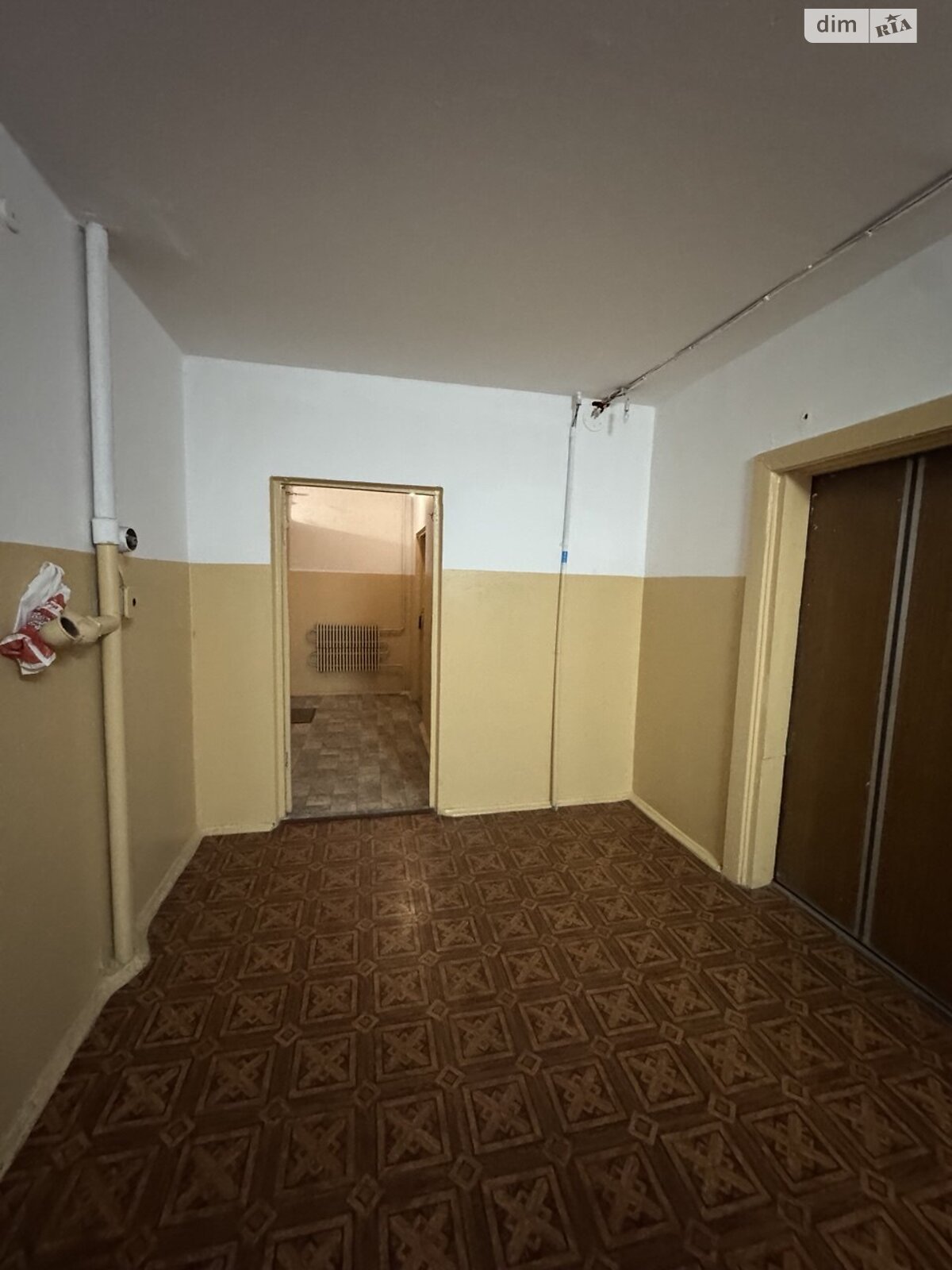 трехкомнатная квартира в Одессе, район Поселок Котовского, на ул. Академика Заболотного 39А, кв. 40 в аренду на долгий срок помесячно фото 1 трехкомнатная квартира в Одессе, район Поселок Котовского, на ул. Академика Заболотного 39А, кв. 40 в аренду на долгий срок помесячно фото 1