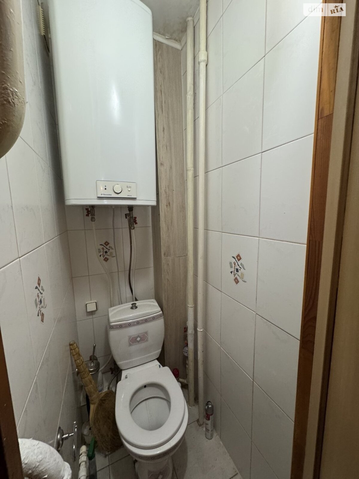 трехкомнатная квартира в Одессе, район Поселок Котовского, на ул. Академика Заболотного 39А, кв. 40 в аренду на долгий срок помесячно фото 1 трехкомнатная квартира в Одессе, район Поселок Котовского, на ул. Академика Заболотного 39А, кв. 40 в аренду на долгий срок помесячно фото 1