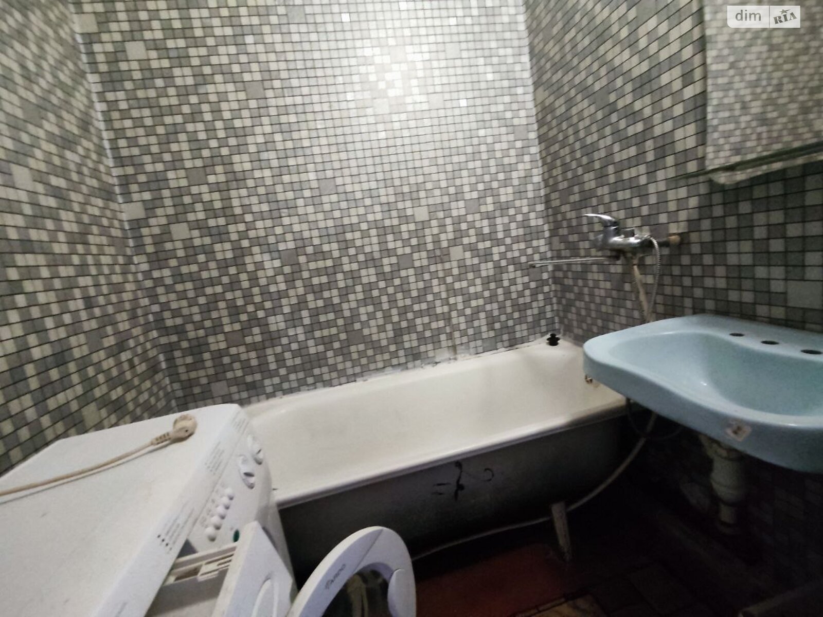 двухкомнатная квартира в Одессе, район Поселок Котовского, на просп. Князя Владимира Великого 70 в аренду на долгий срок помесячно фото 1 двухкомнатная квартира в Одессе, район Поселок Котовского, на просп. Князя Владимира Великого 70 в аренду на долгий срок помесячно фото 1