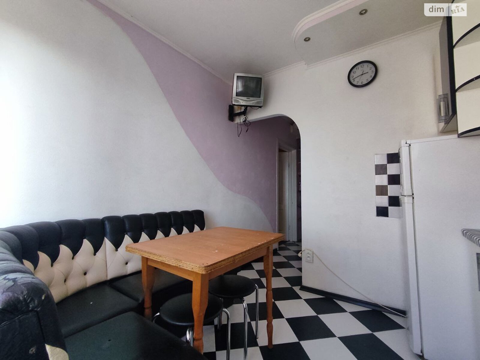 двухкомнатная квартира в Одессе, район Поселок Котовского, на просп. Князя Владимира Великого 70 в аренду на долгий срок помесячно фото 1 двухкомнатная квартира в Одессе, район Поселок Котовского, на просп. Князя Владимира Великого 70 в аренду на долгий срок помесячно фото 1