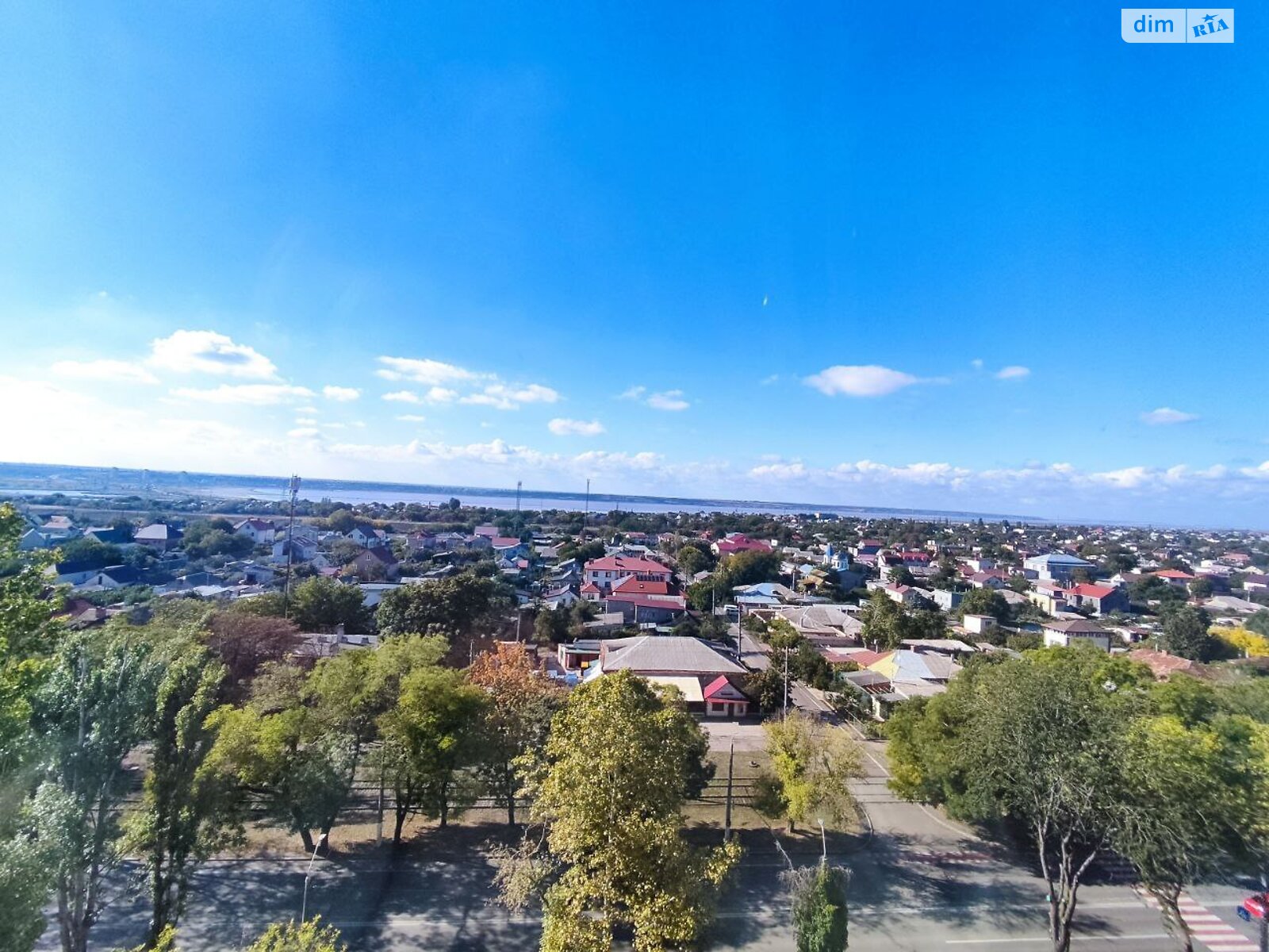 двухкомнатная квартира в Одессе, район Поселок Котовского, на просп. Князя Владимира Великого 70 в аренду на долгий срок помесячно фото 1 двухкомнатная квартира в Одессе, район Поселок Котовского, на просп. Князя Владимира Великого 70 в аренду на долгий срок помесячно фото 1