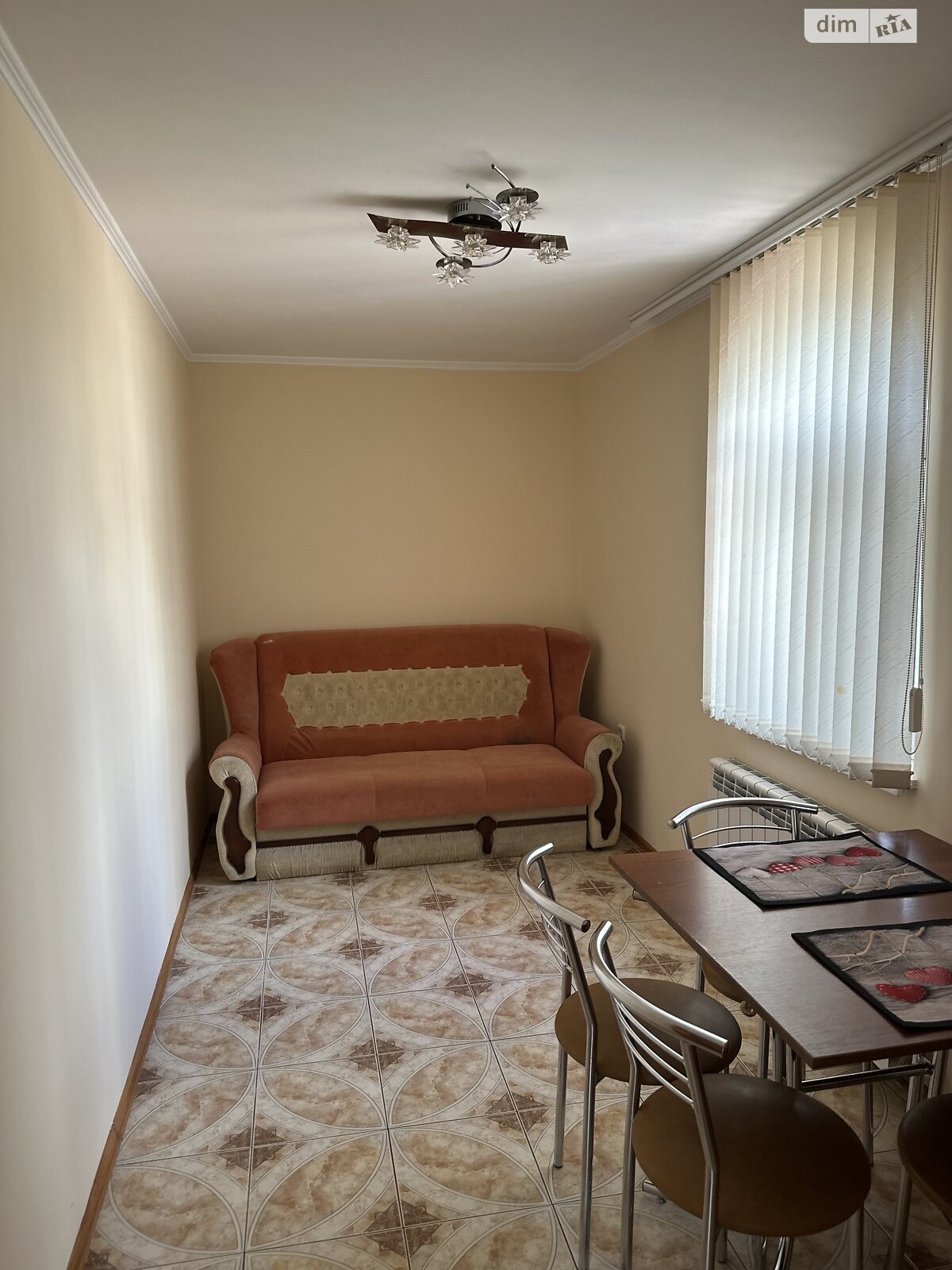 двухкомнатная квартира в Одессе, район Поселок Котовского, на просп. Князя Владимира Великого 23 в аренду на долгий срок помесячно фото 1