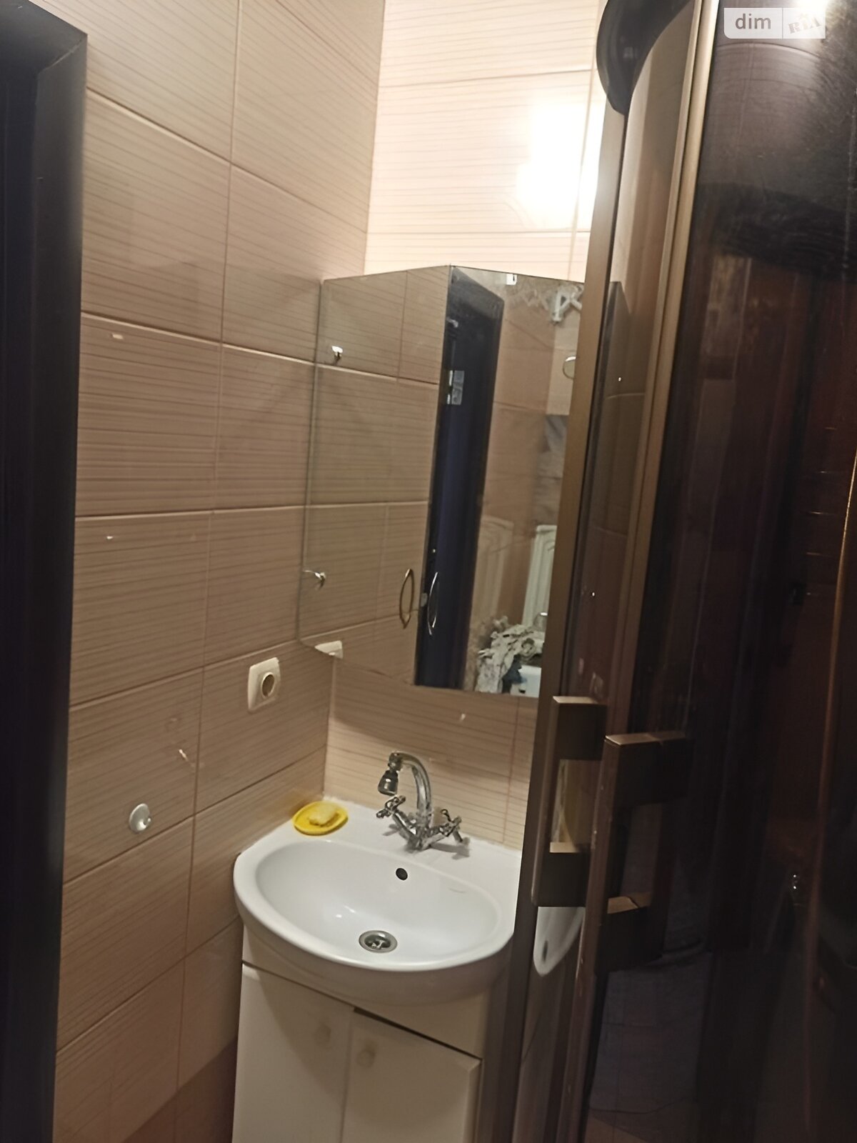 однокімнатна квартира в Одесі, район Містечко Котовського, на вул. Кримська 63 в довготривалу оренду помісячно фото 1 однокімнатна квартира в Одесі, район Містечко Котовського, на вул. Кримська 63 в довготривалу оренду помісячно фото 1