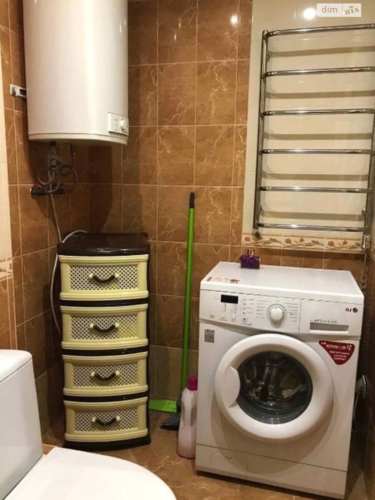 трикімнатна квартира в Одесі, район Містечко Котовського, на вул. Палія Семена 113Б в довготривалу оренду помісячно фото 1 трикімнатна квартира в Одесі, район Містечко Котовського, на вул. Палія Семена 113Б в довготривалу оренду помісячно фото 1