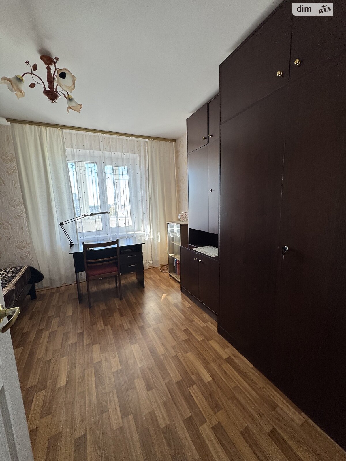 трикімнатна квартира в Одесі, район Містечко Котовського, на вул. Палія Семена в довготривалу оренду помісячно фото 1