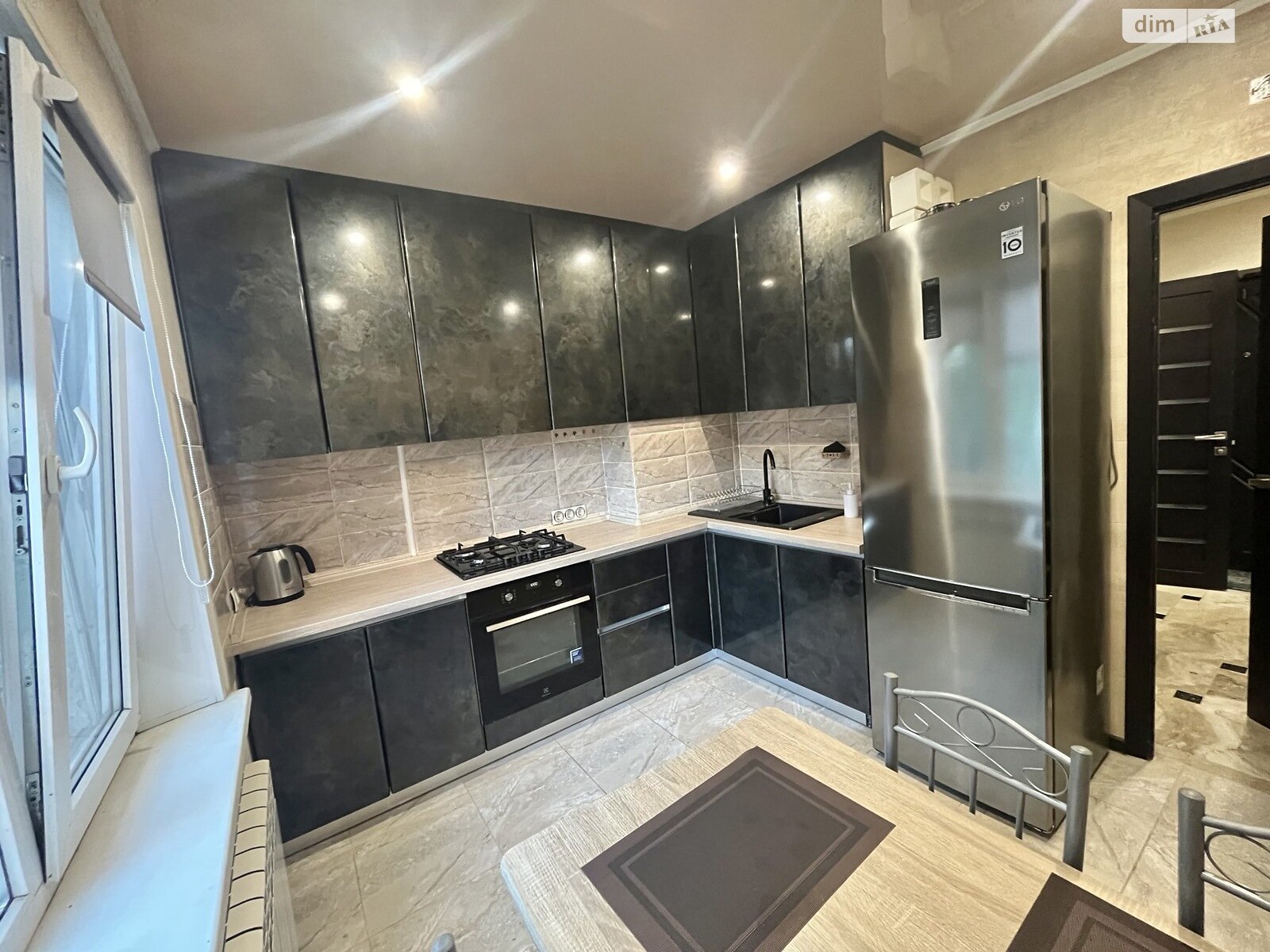 однокомнатная квартира в Одессе, район Поселок Котовского, на ул. Палия Семена 68 в аренду на долгий срок помесячно фото 1