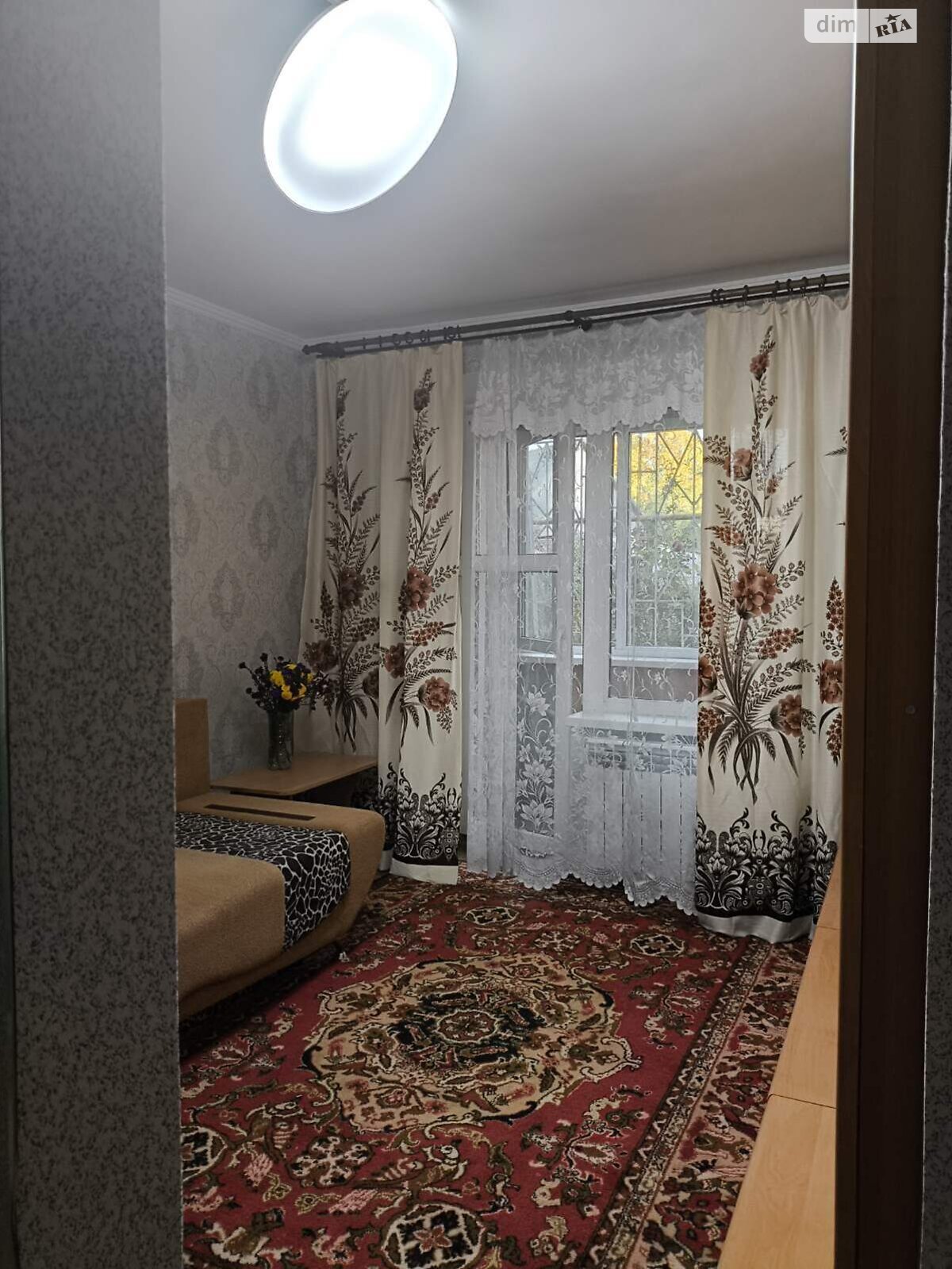 однокомнатная квартира в Одессе, район Поселок Котовского, на ул. Владислава Бувалкина в аренду на долгий срок помесячно фото 1