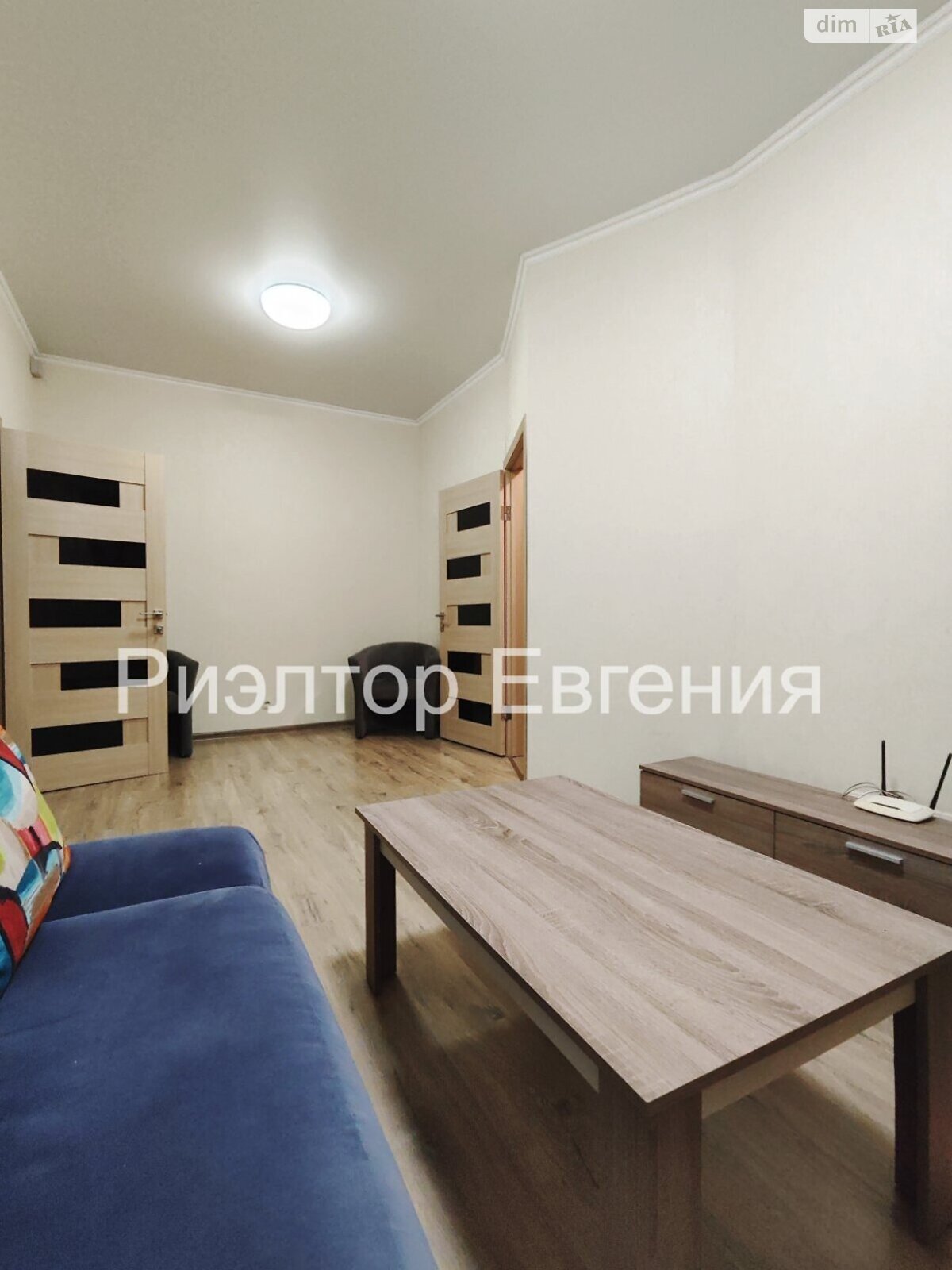 двокімнатна квартира в Одесі, район Приморський, на просп. Олександрівський 3 в довготривалу оренду помісячно фото 1 двокімнатна квартира в Одесі, район Приморський, на просп. Олександрівський 3 в довготривалу оренду помісячно фото 1
