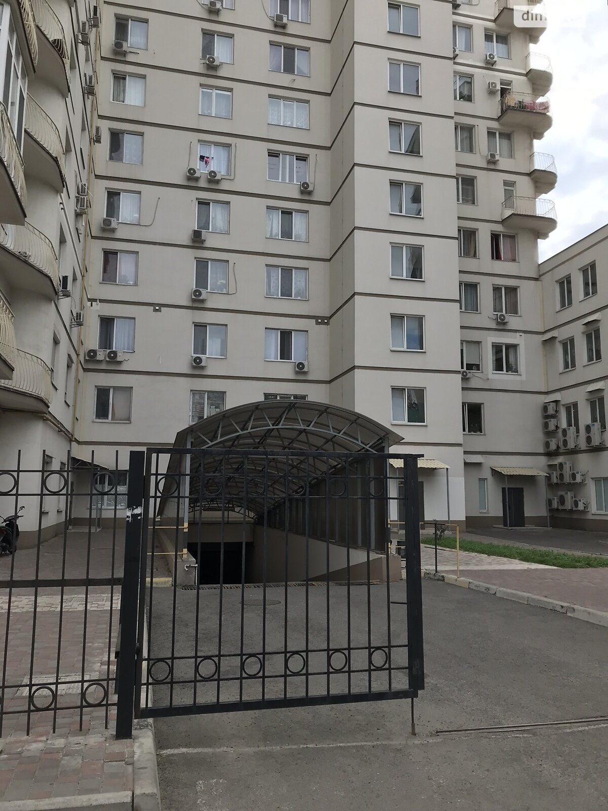 однокомнатная квартира в Одессе, район Приморский, на ул. Пантелеймоновская 112 в аренду на долгий срок помесячно фото 1